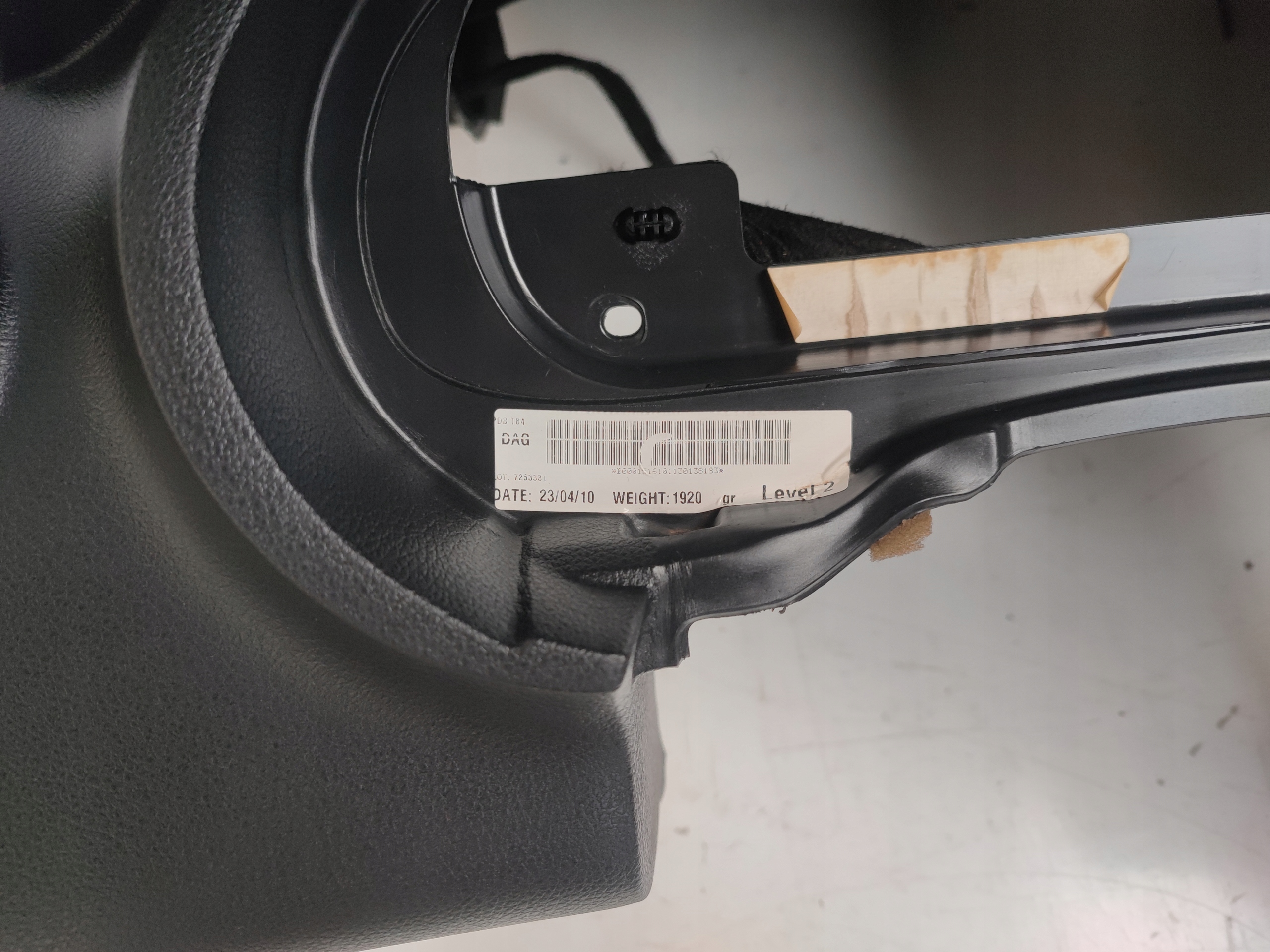 торпеда консоль ремни peugeot 3008 и без