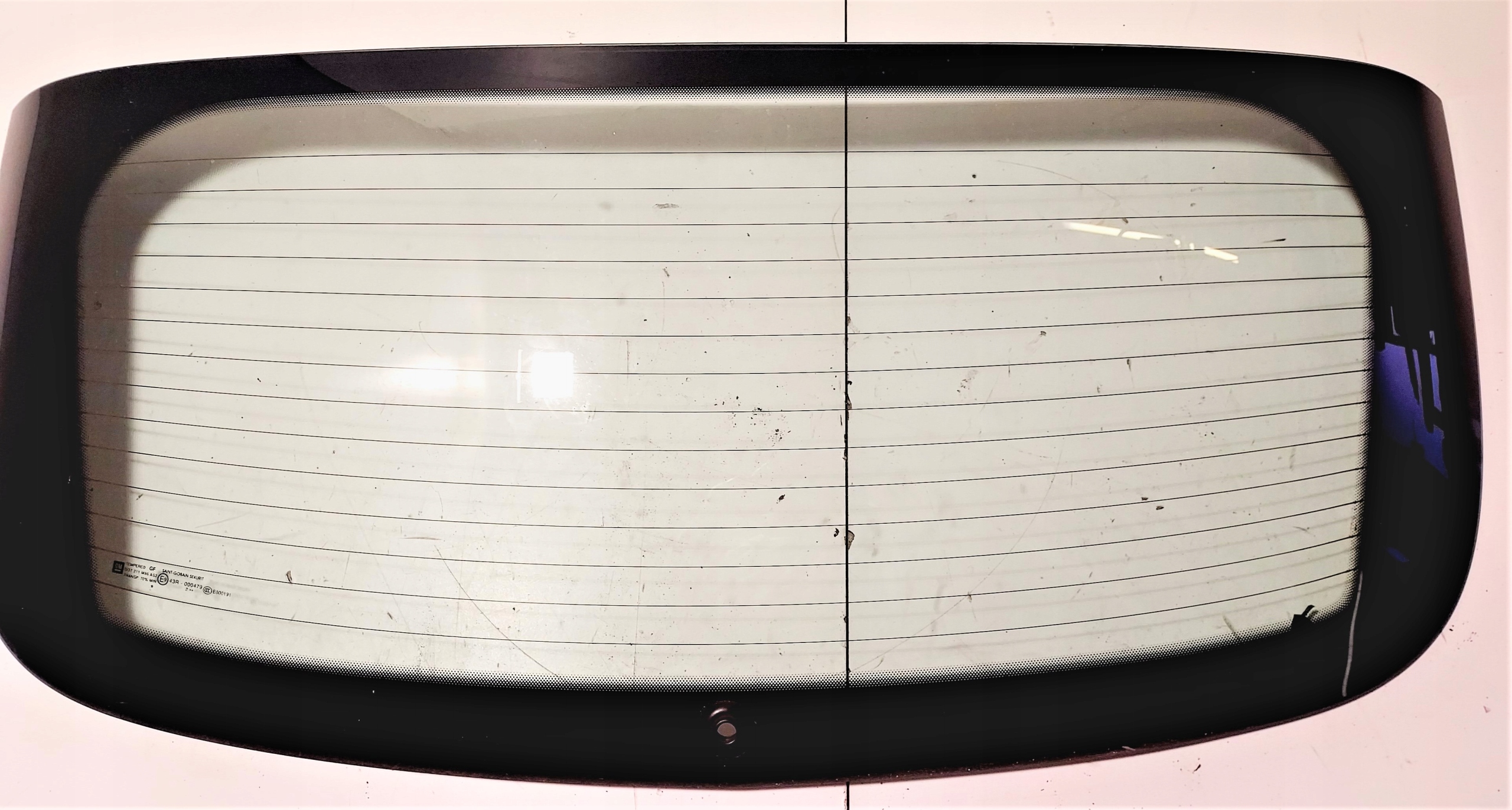 window of the rear bonnet boot OPEL CORSA D 3D