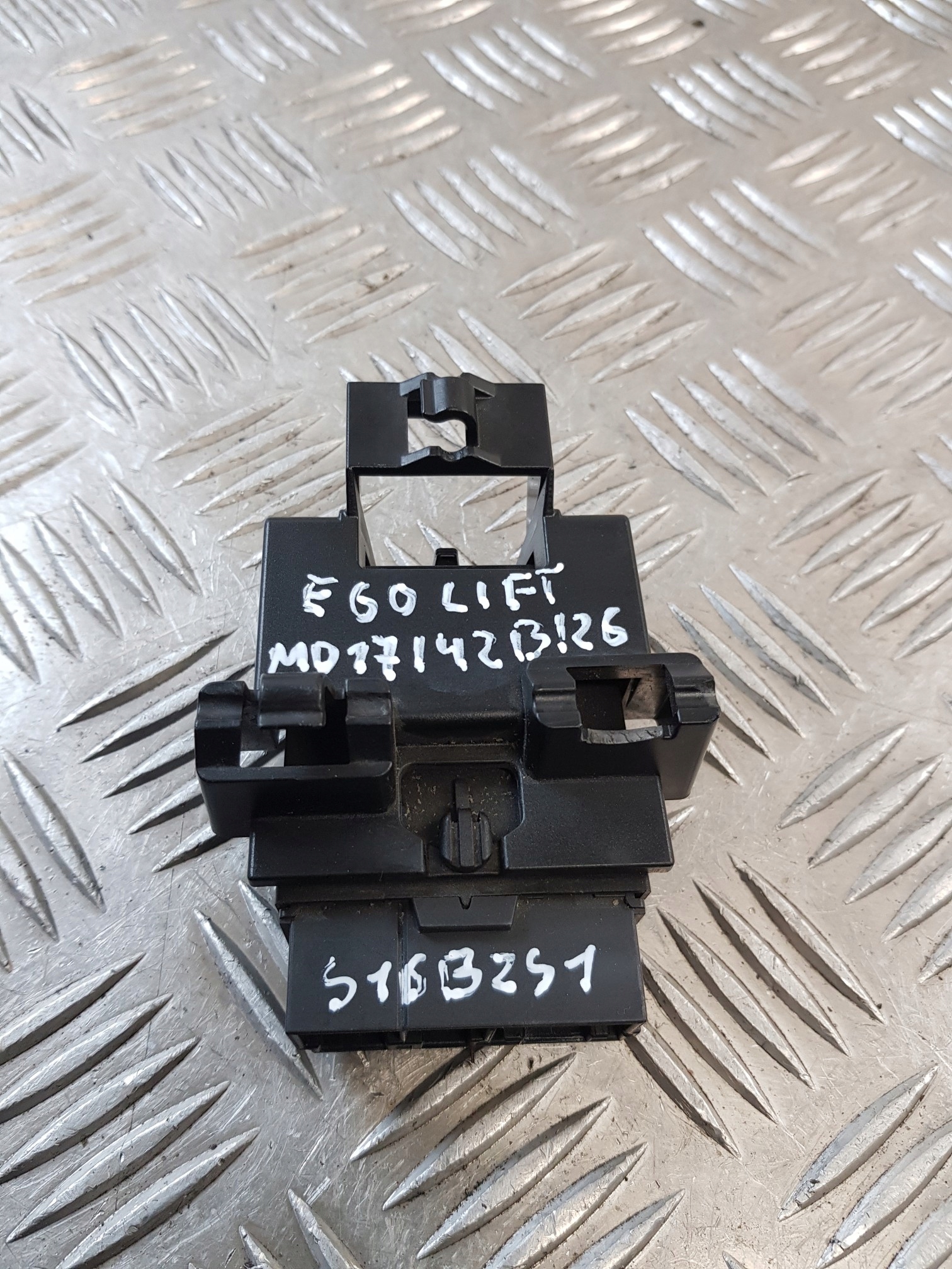 module control unit seat 918212801 BMW E60 LIFT