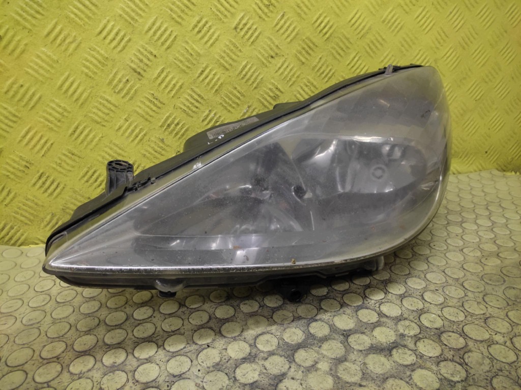 PEUGEOT 607 REFLEKTOR light left front 9641959080