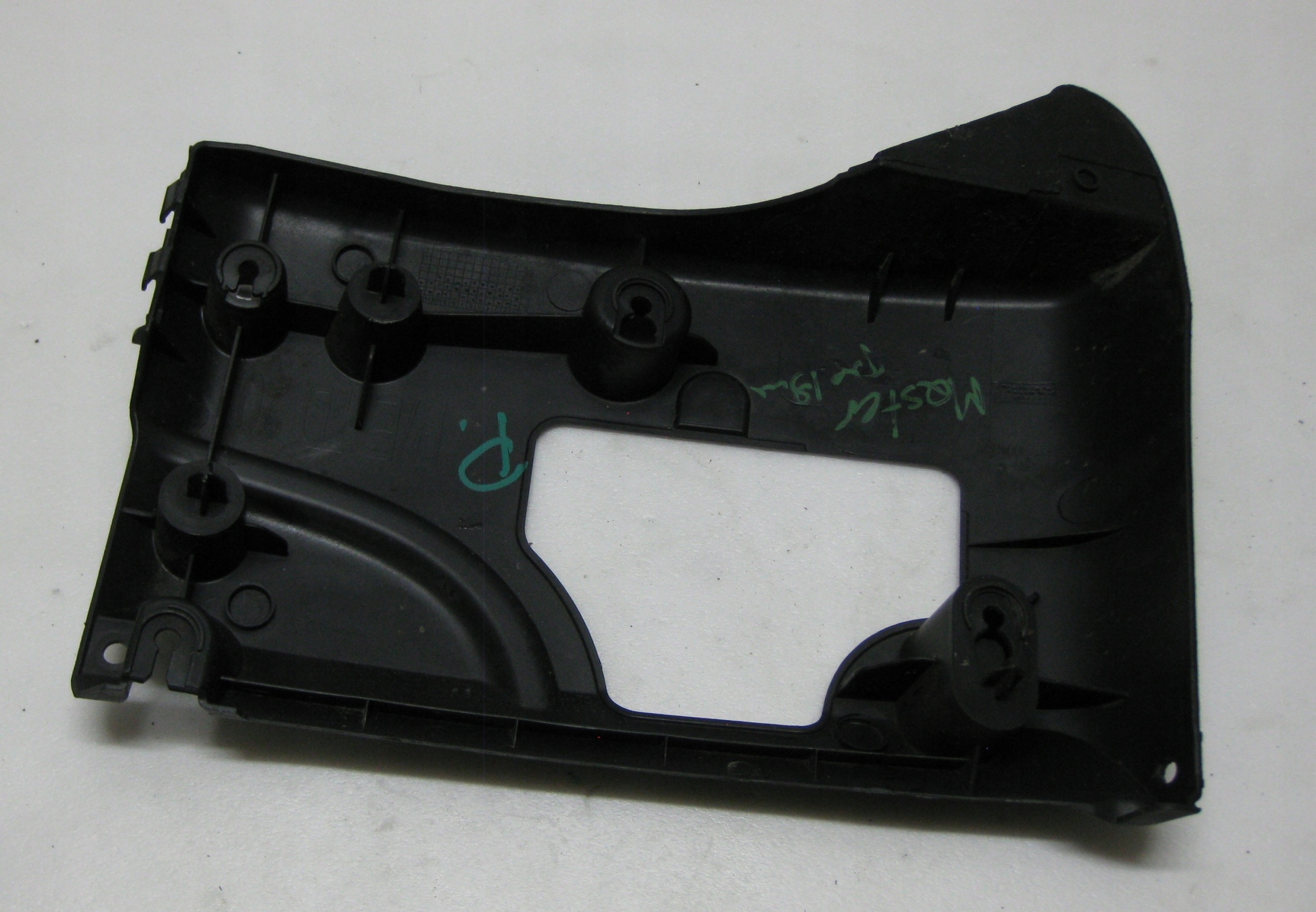 RENAULT MASTER III LIFT bumper bracket right rear part 852220001R