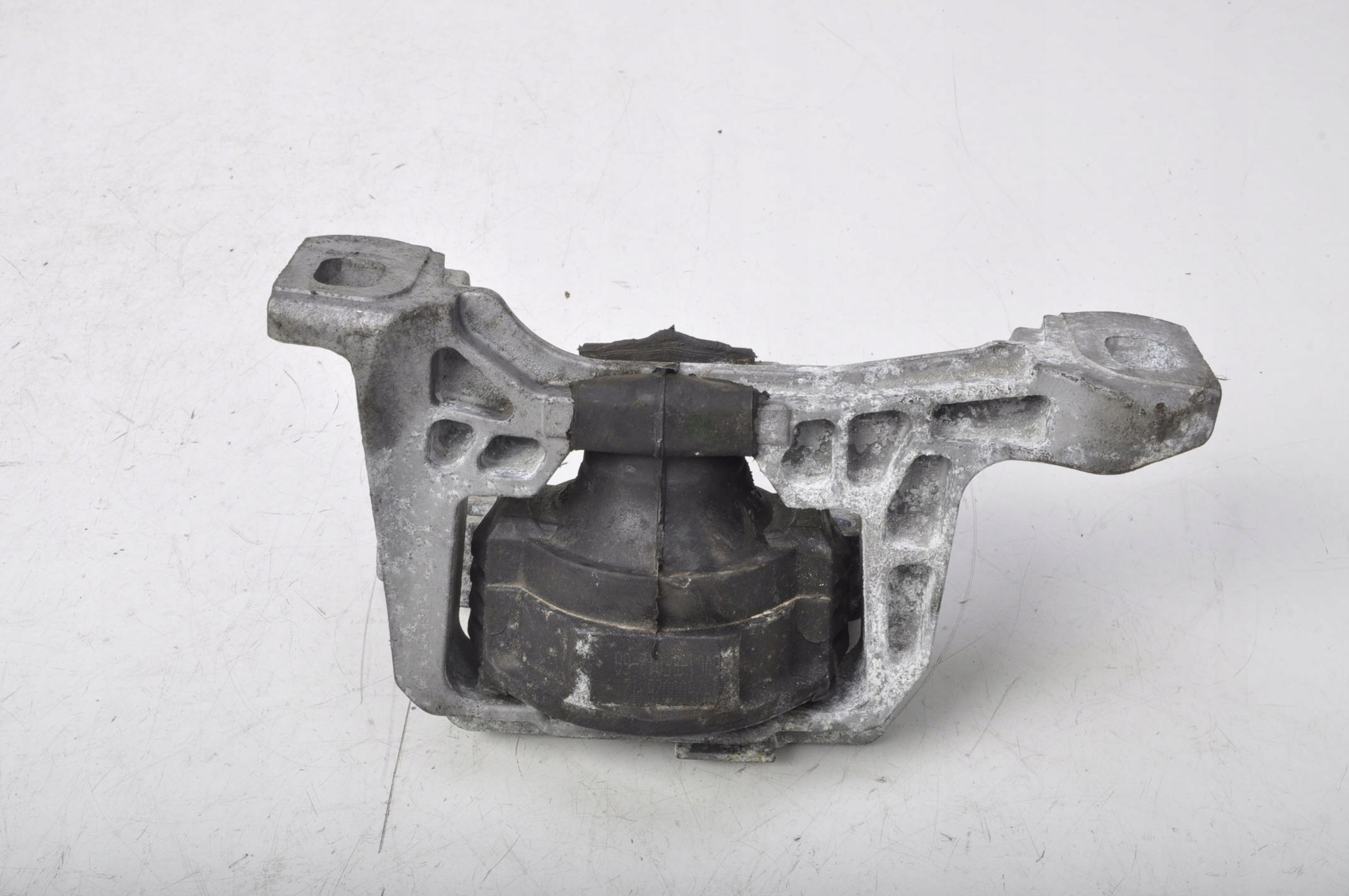 FORD KUGA MK2 ЛАПА ПОДУШКА ДВИГАТЕЛЯ