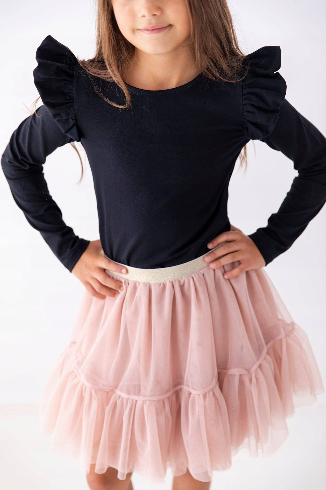 Lily Grey CZARNA GŁADKA BAWEŁNIANA BLUZKA FALBANKI 152 Wiek dziecka 12 lat +