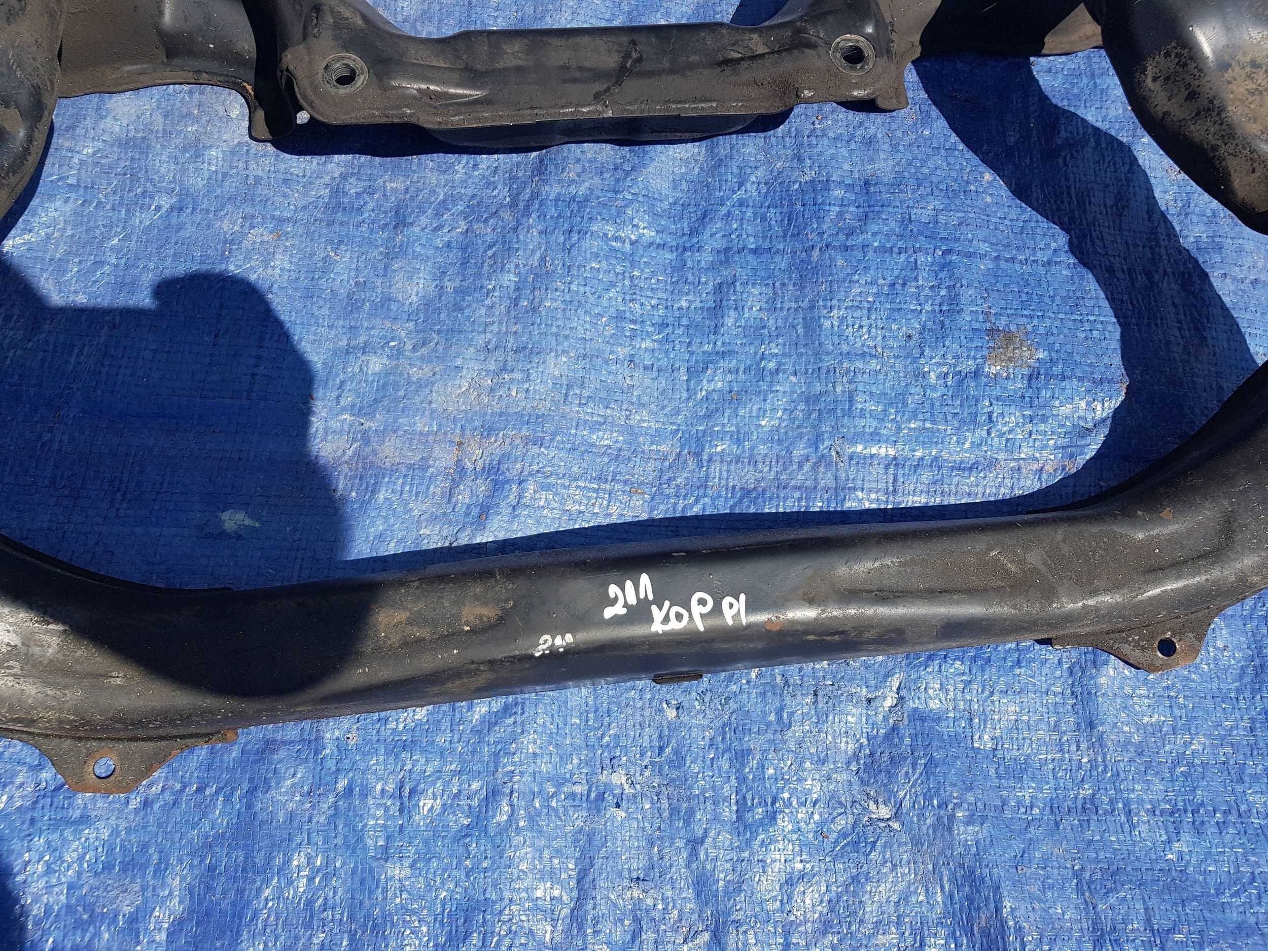 axle beam subframe axle beam front MERCEDES CLS W219 W211