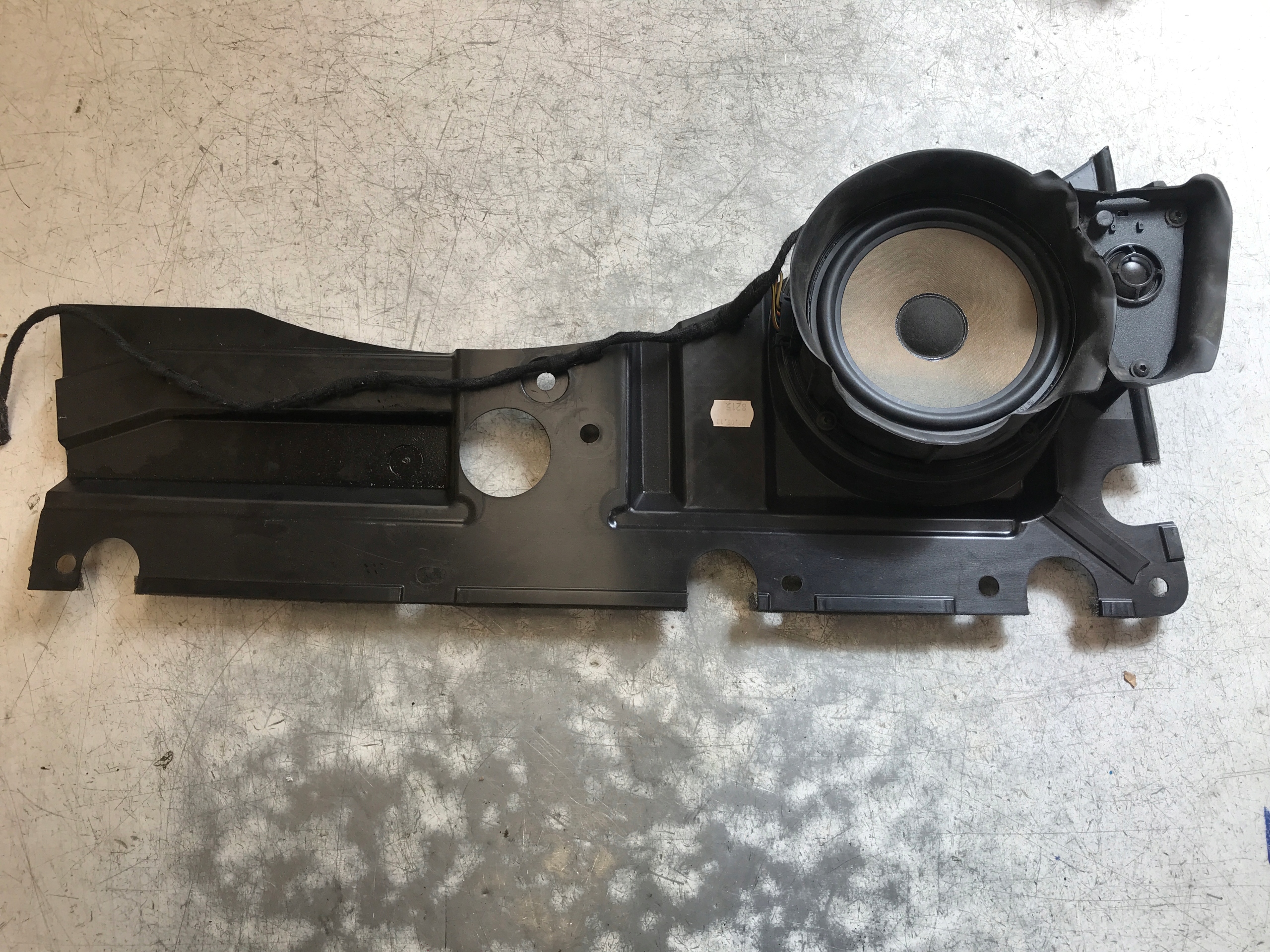 speaker right rear part VW T5 LIFT CALIFORNIA 7E0035242