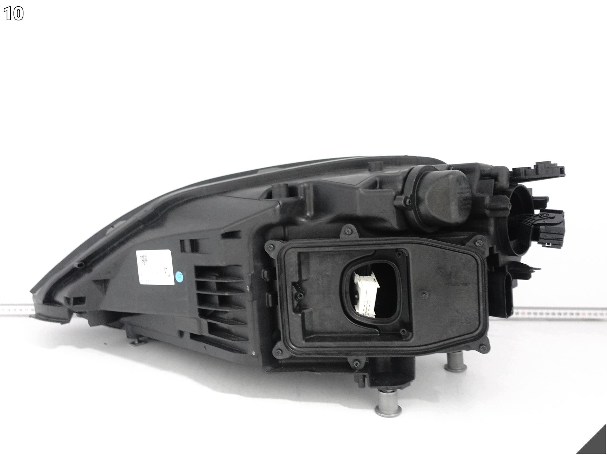 PORSCHE CAYENNE III 3 E3 9Y0 LIFT 23- light FULL LED right front EUROPA