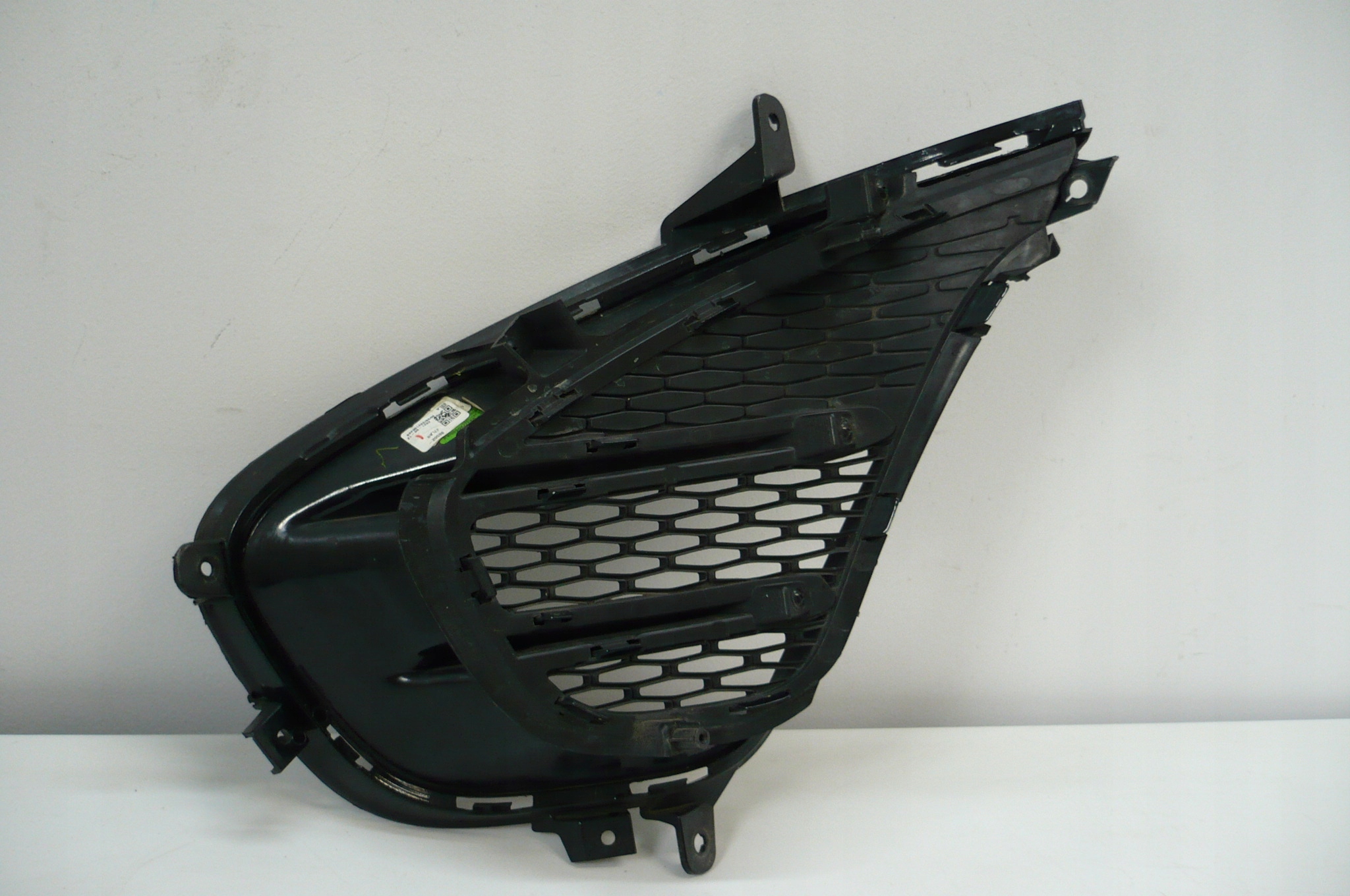 KIA CEED 3 III LIFT 21- GT-LINE grid of a bumper right front