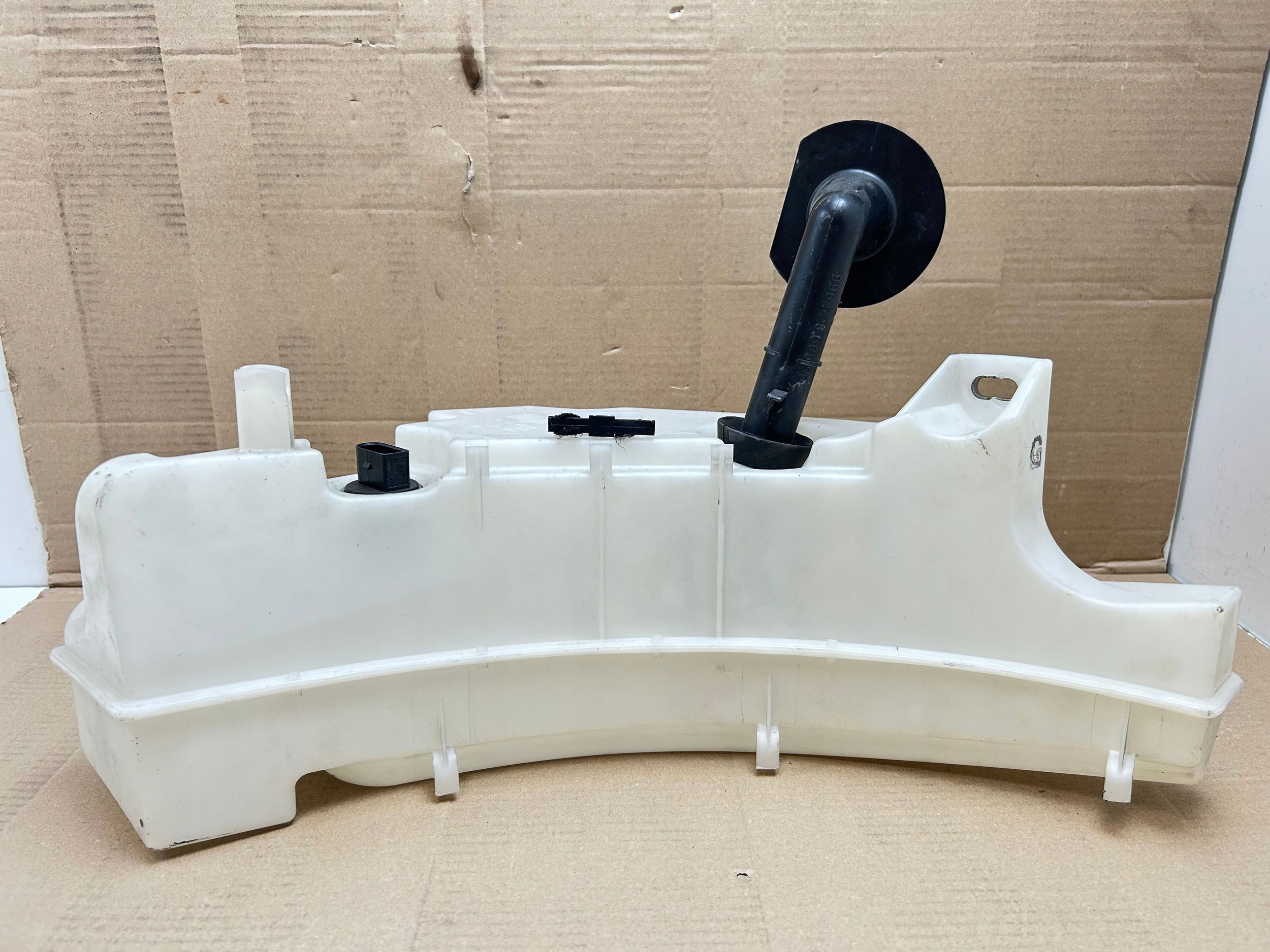 PORSCHE 997 бачок омывателя 99752870101