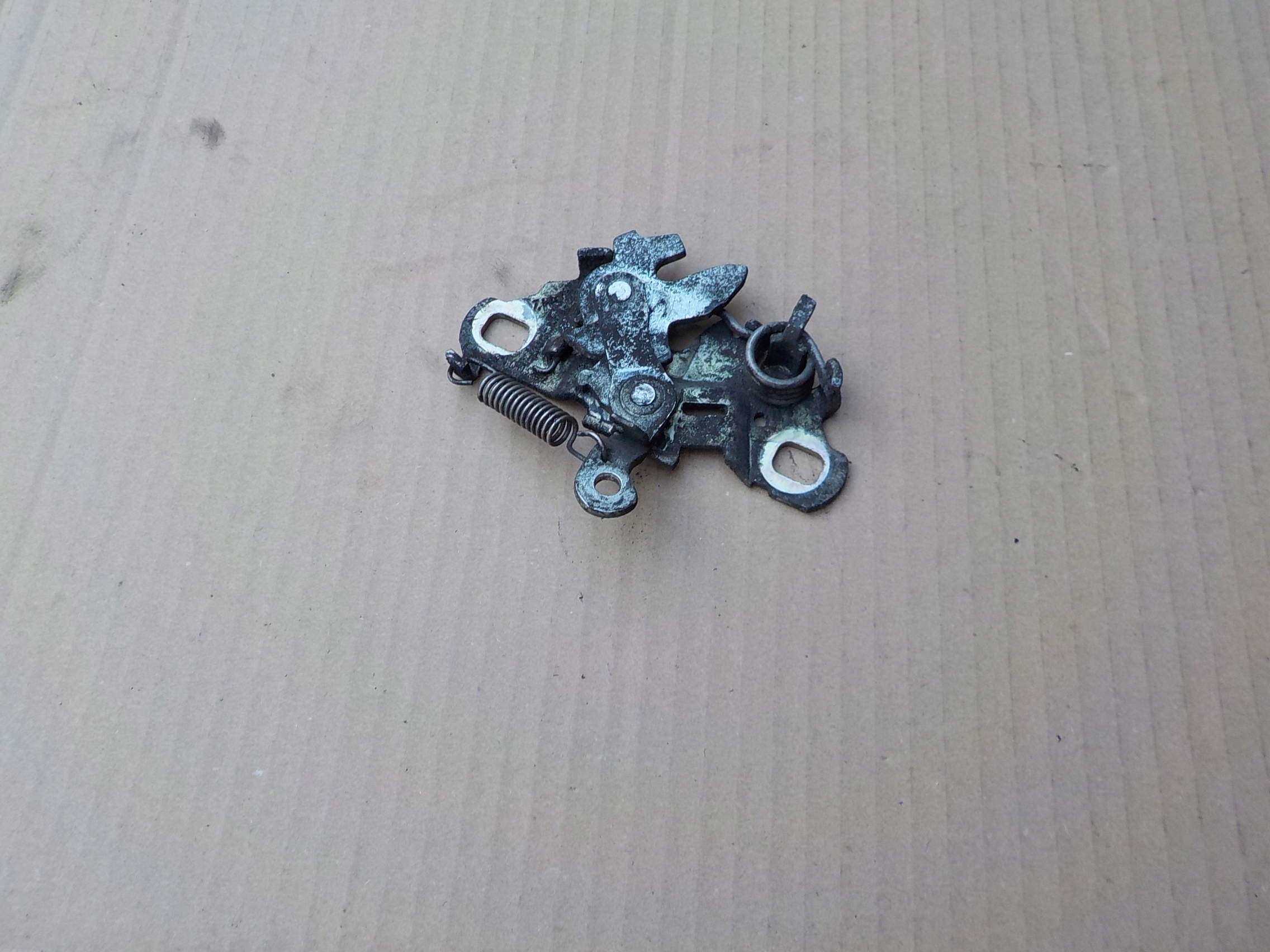 bonnet latch lock peugeot 208 and 2013r
