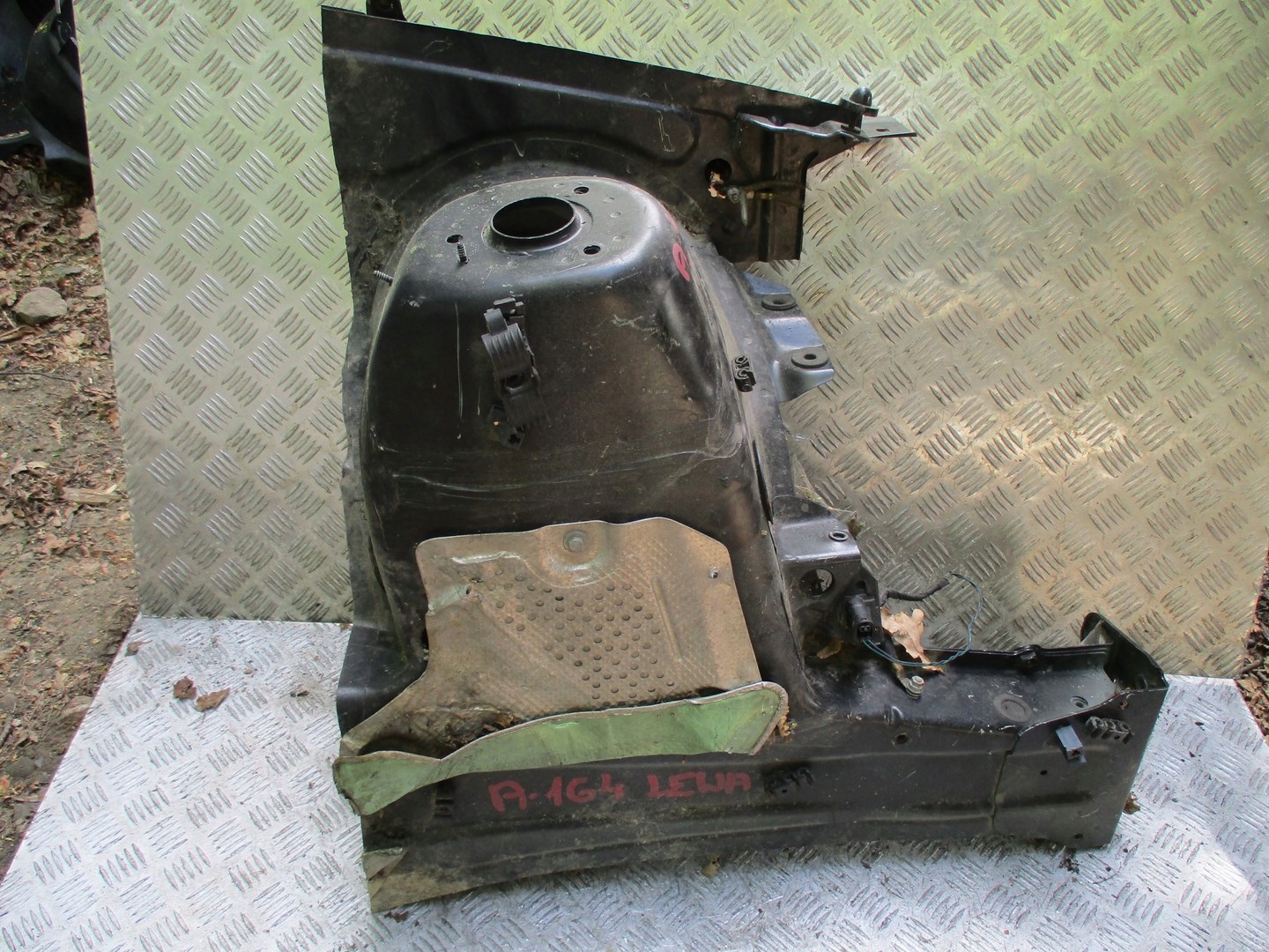 LÄNGSTRÄGER MERCEDES ML 164 ML164 LINKS