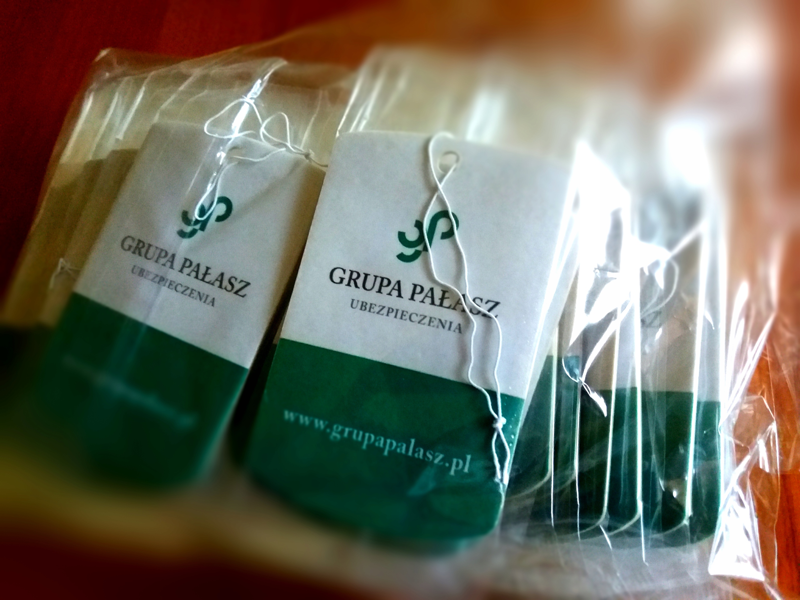 ZAPACHY Samochodowe z TWOIM LOGO Stan opakowania oryginalne