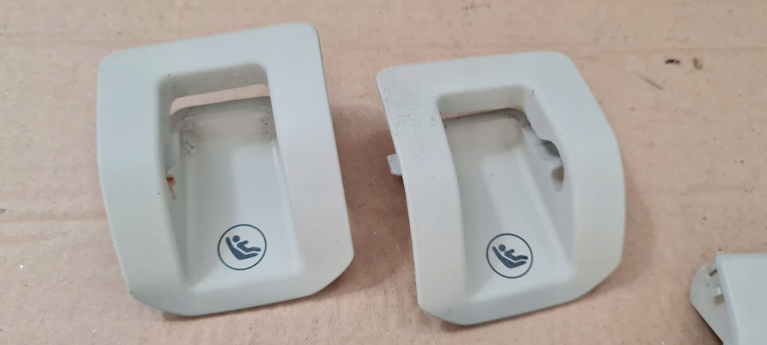 Q3 83A bracket holder ISOFIX KANAPY rear part KOMPLET 83A887233A
