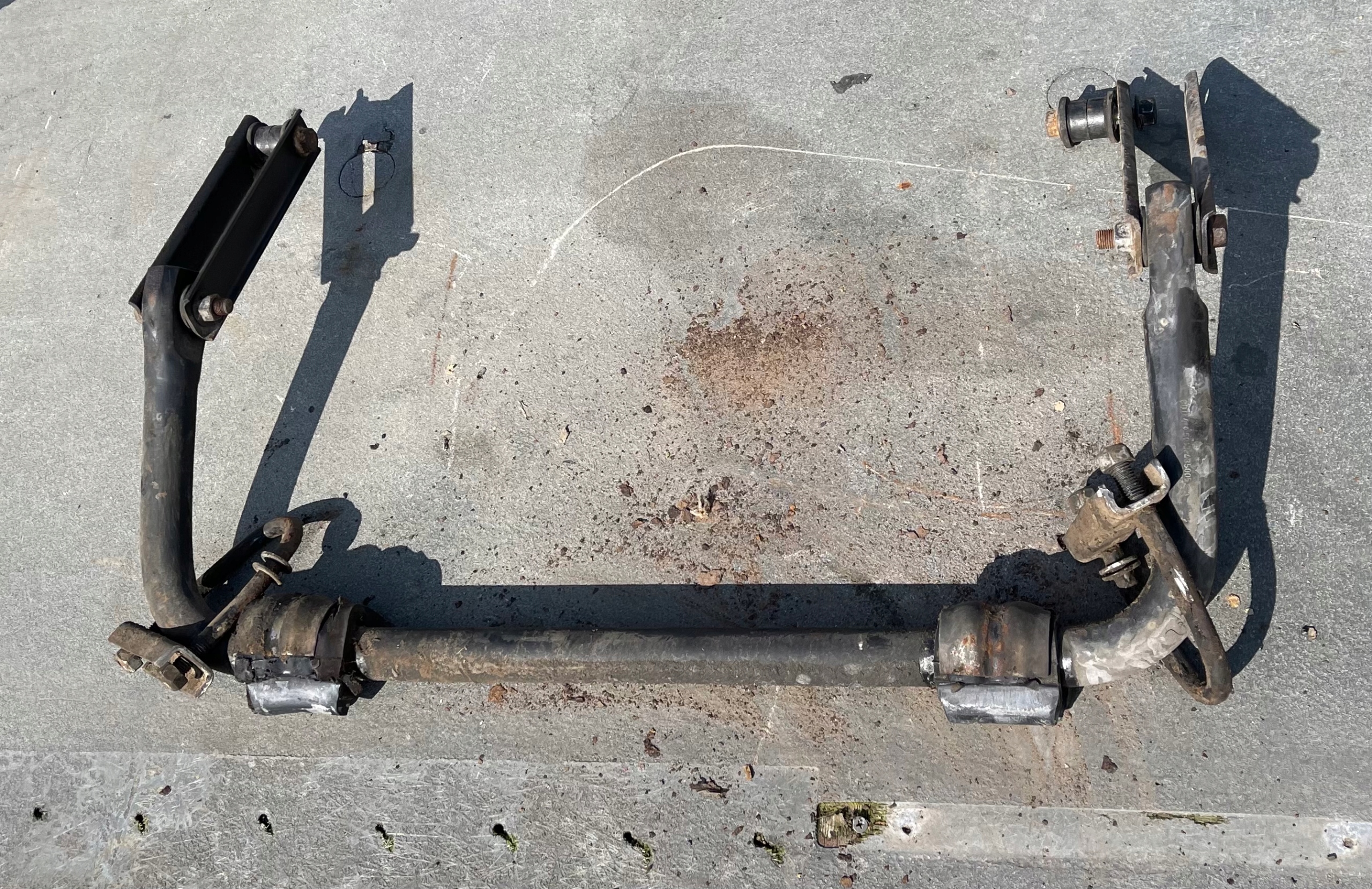 СТАБІЛІЗАТОР РЕАКТИВНИЙ СТРИЖЕНЬ ПЕРЕДНІЙ MASCOTT MASCOT