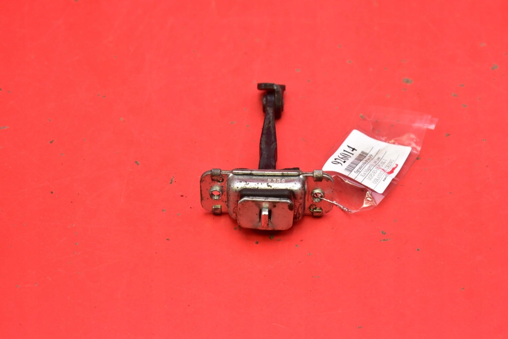 limiter door right front KIA MAGENTIS 2 II 06-08