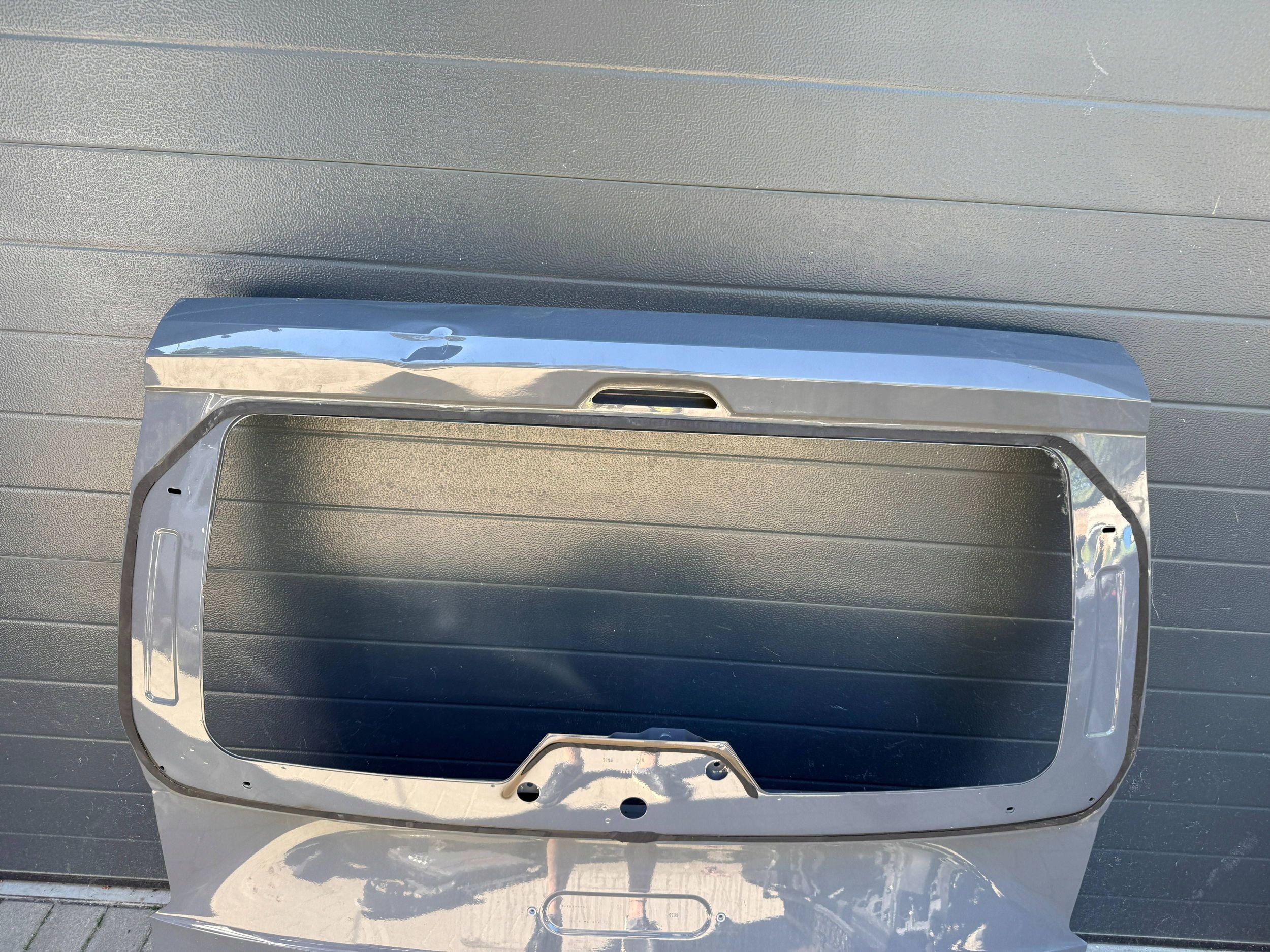 Vw Caddy 2K7 20- boot door rear