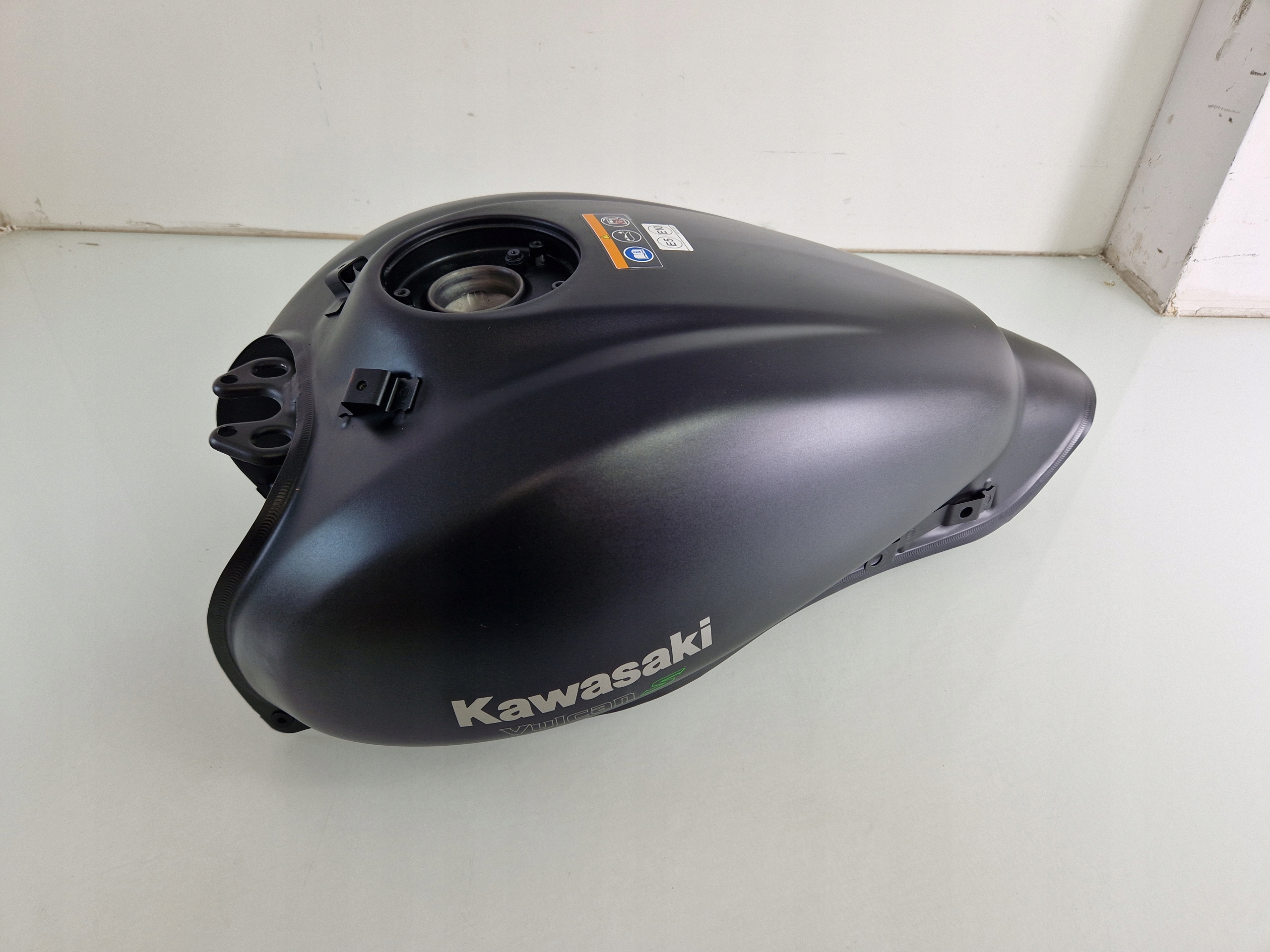 51090-5160-739 - H85 KAWASAKI VULCAN S 650 бак топливный бак