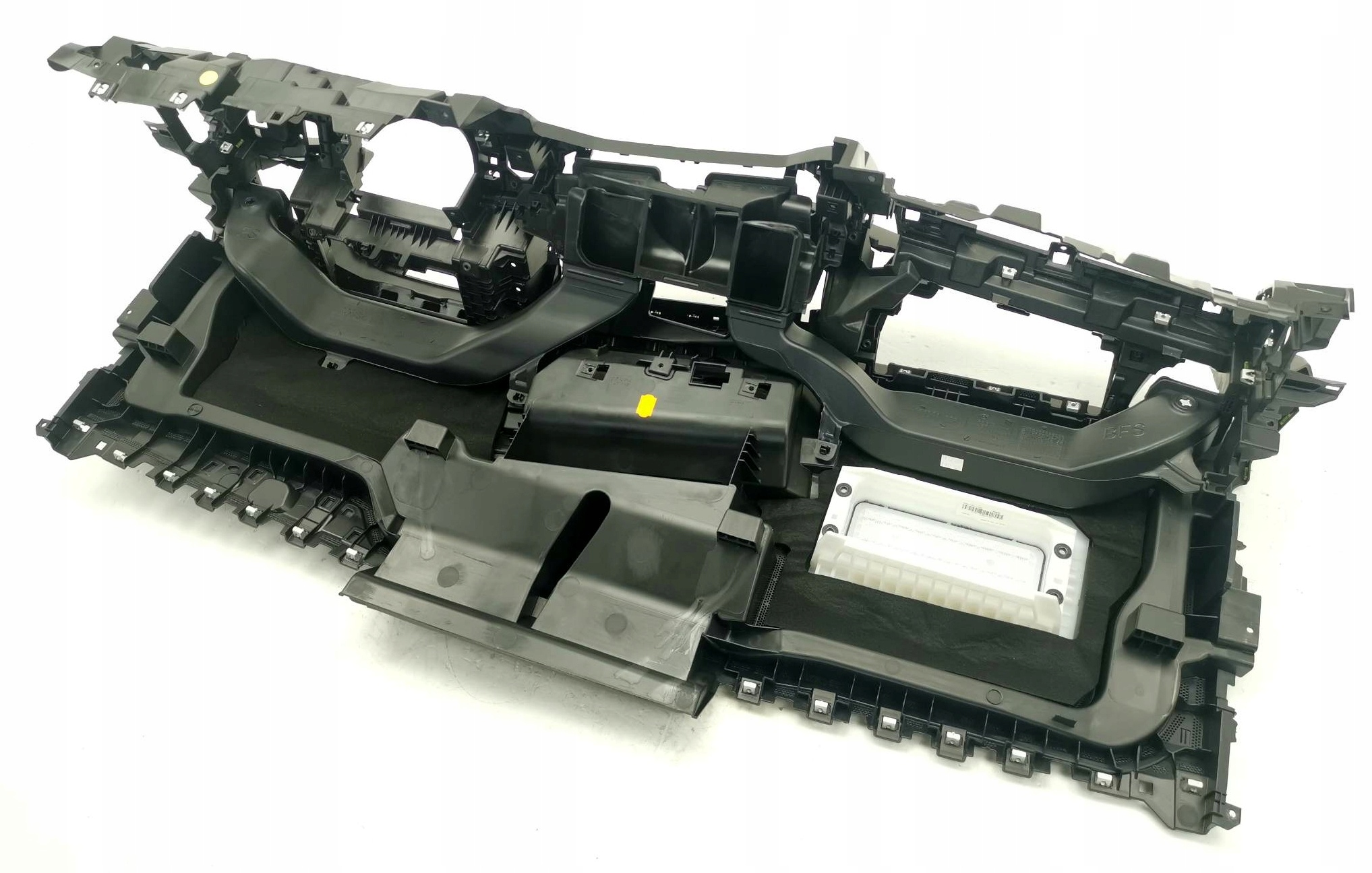 консоль торпеда vw MULTIVAN T7 7T1857003M оригинал