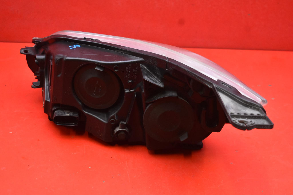 REFLEKTOR right light front EU BM51-13W029-E FORD FOCUS MK3 11-15