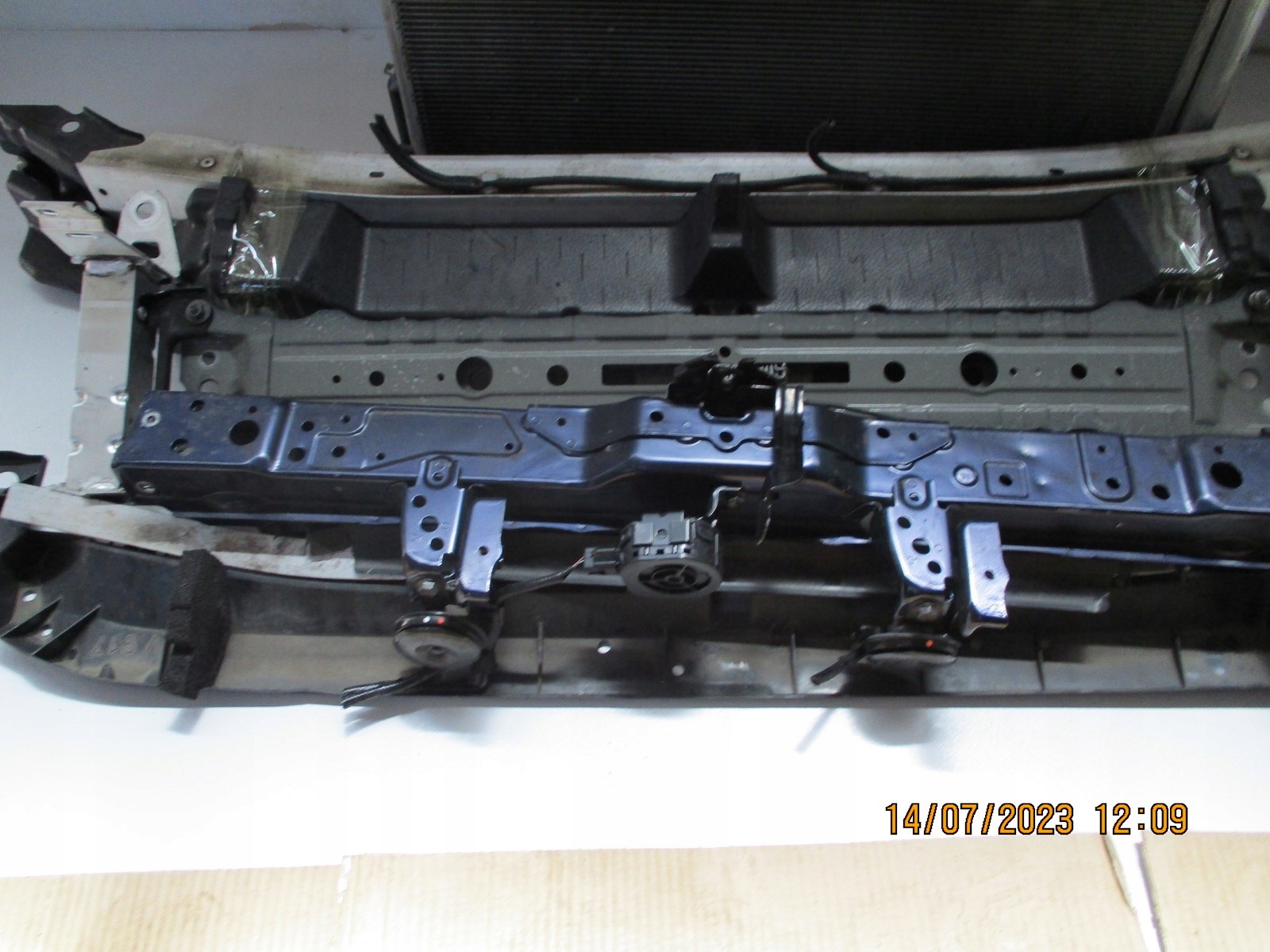 CHŁODNICE PAS PRZEDNI TOYOTA RAV 4 21R 2,5HYB Numer katalogowy części PAS RAV 4 X