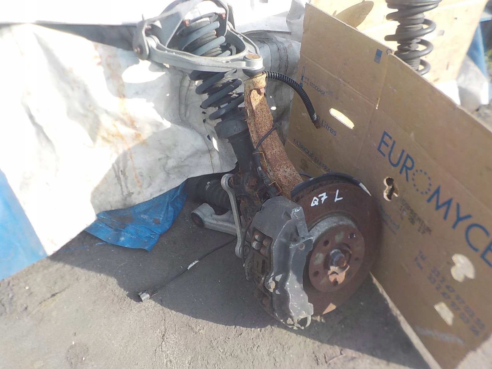 ZAWIESZENIE ZWROTNICA WAHACZ Q7 3 0TDI