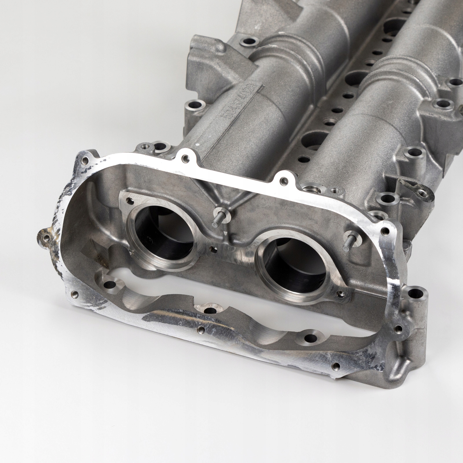 Iveco OE OR 504374027 pokrywa zaworów Numer katalogowy części OR 504374027