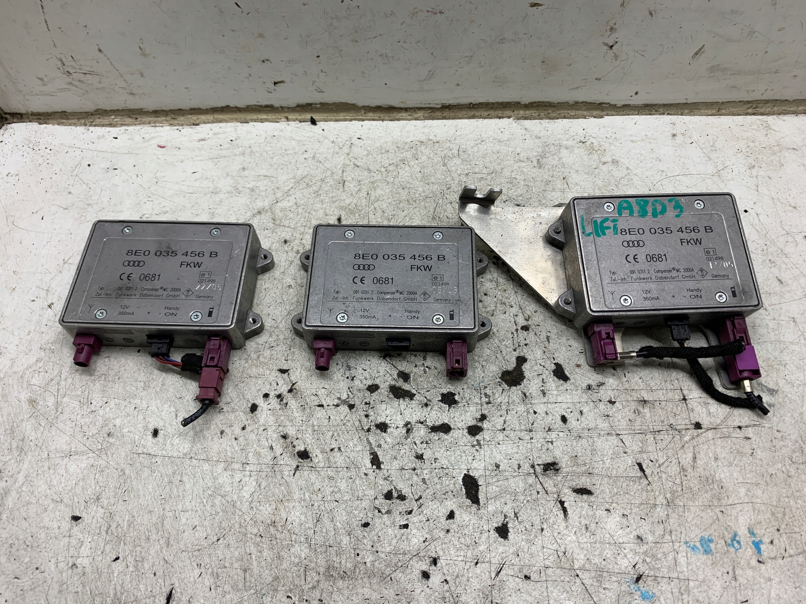 antenna amplifier 8E0035456B AUDI