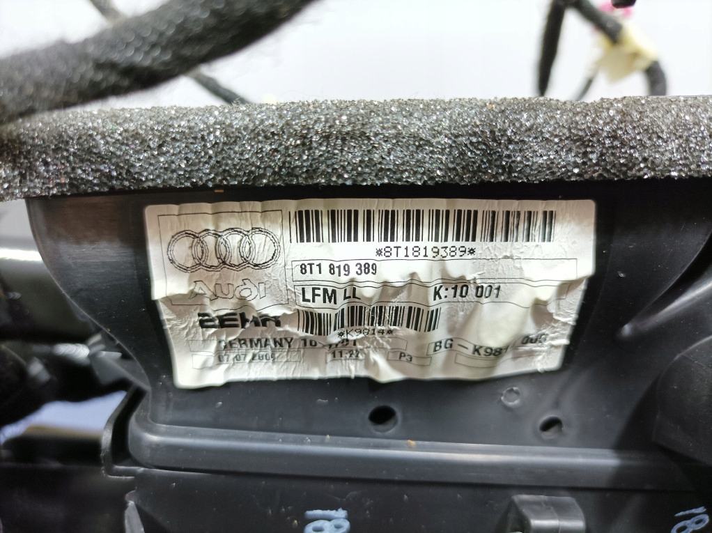Audi A4 B8 радиатор отопителя отопитель салона Балка диффузор европа 8K1820005AJ