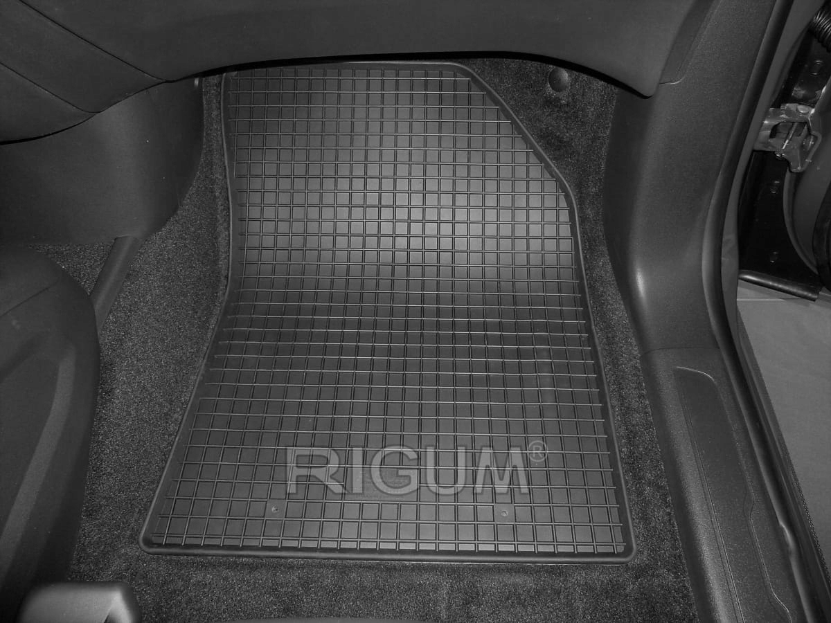 Dywaniki i mata do Citroen C4 Picasso 2013-2018 EAN (GTIN) 5903869247799