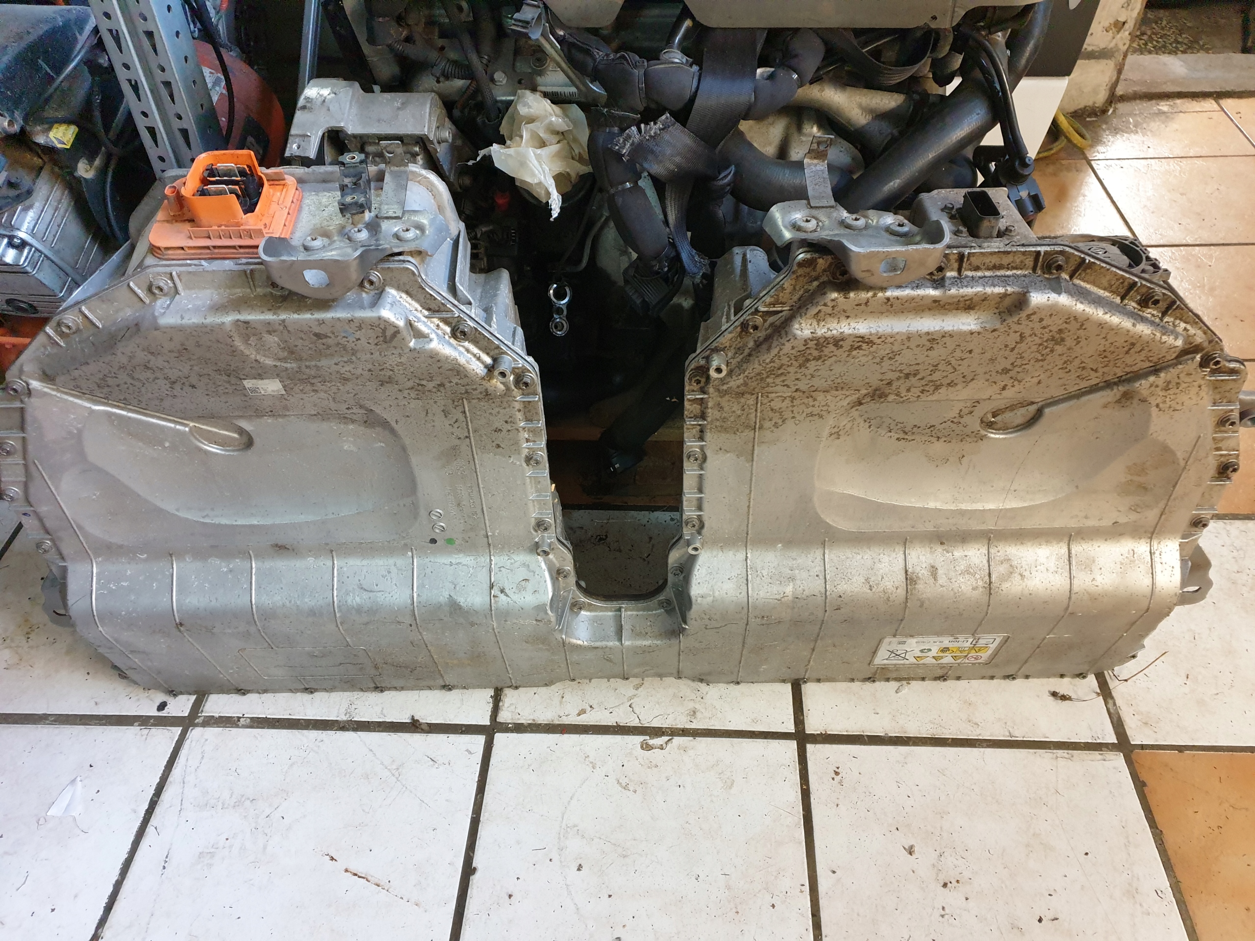 Аккумулятор гибридный BMW G20 9884547