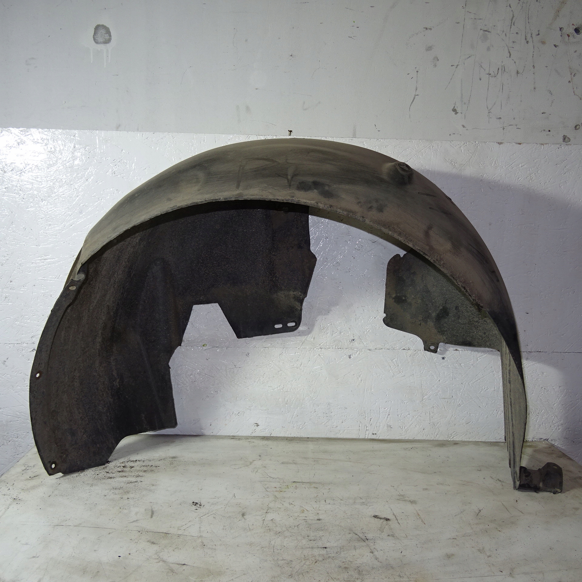 OPEL INSIGNIA A KOMBI mudguard rear part right 22816845