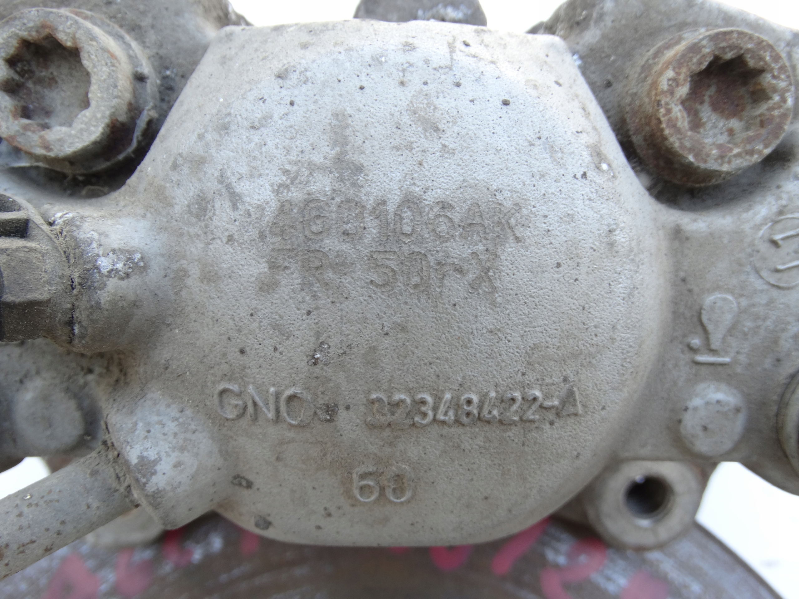 AUDI A4 B8 A5 8T A6 C7 A7 SWAP kotuče předek třmeny plotýnky 320mm