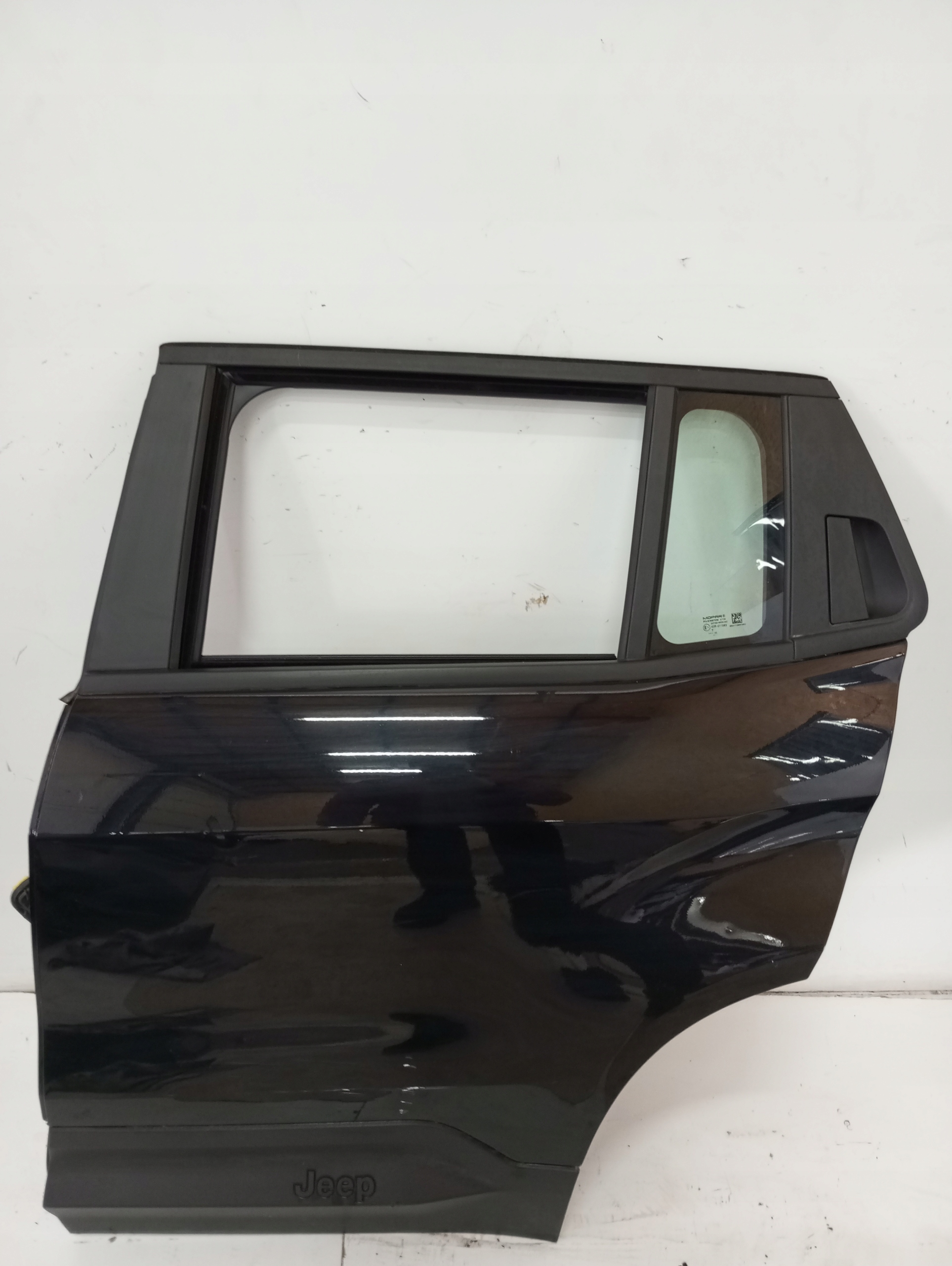 door left rear. JEEP AVENGER 23R