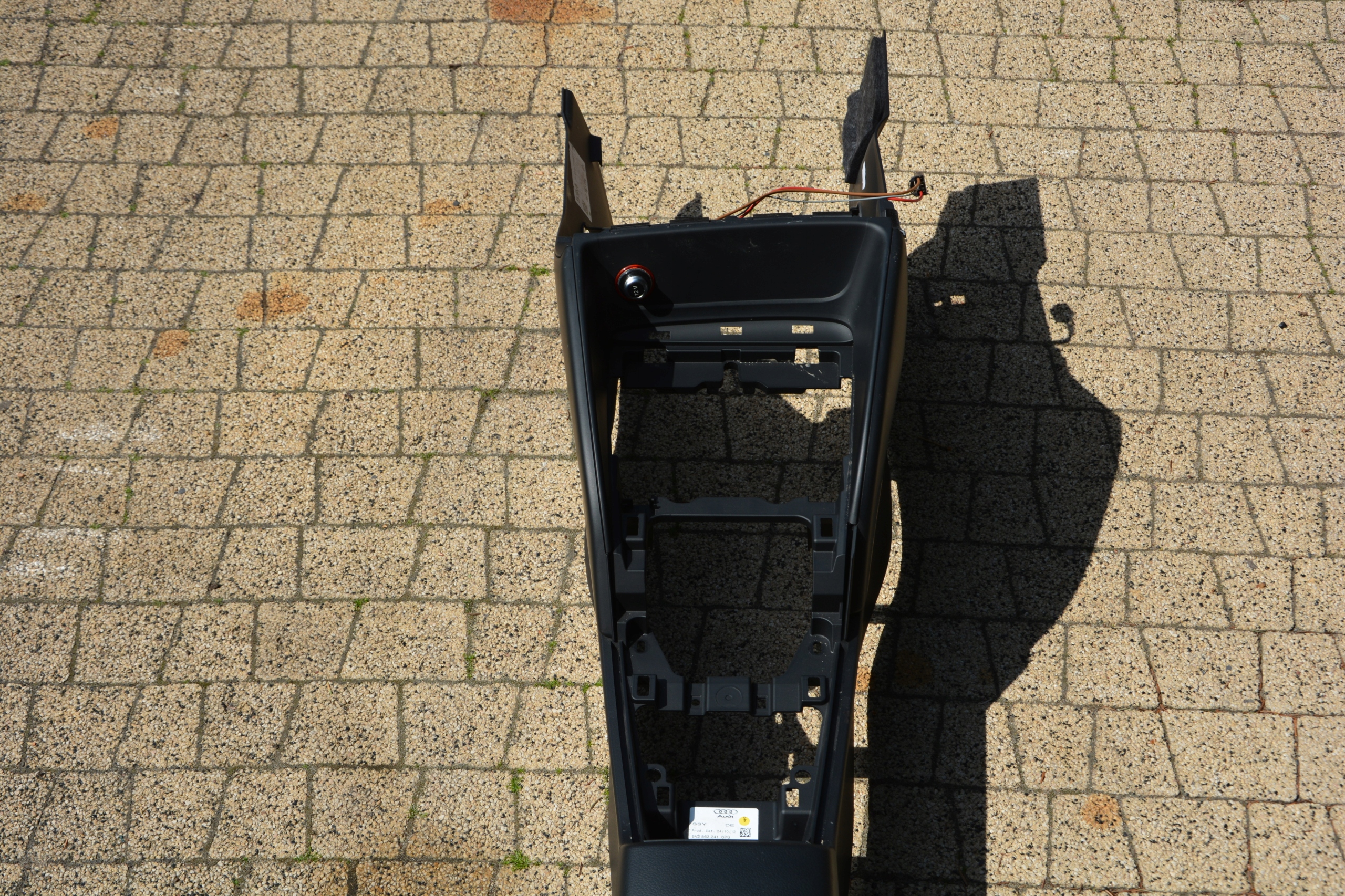 тунель середина Audi A3 8V