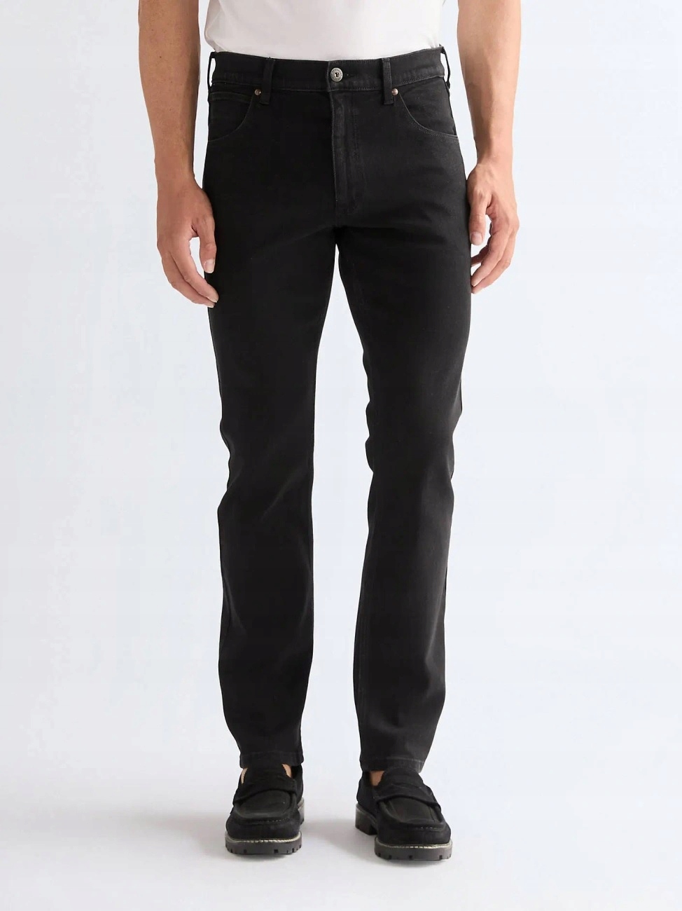 Pánské džíny Wrangler Regular W35 L30 112125980 Black Rinse Jednoduché černé
