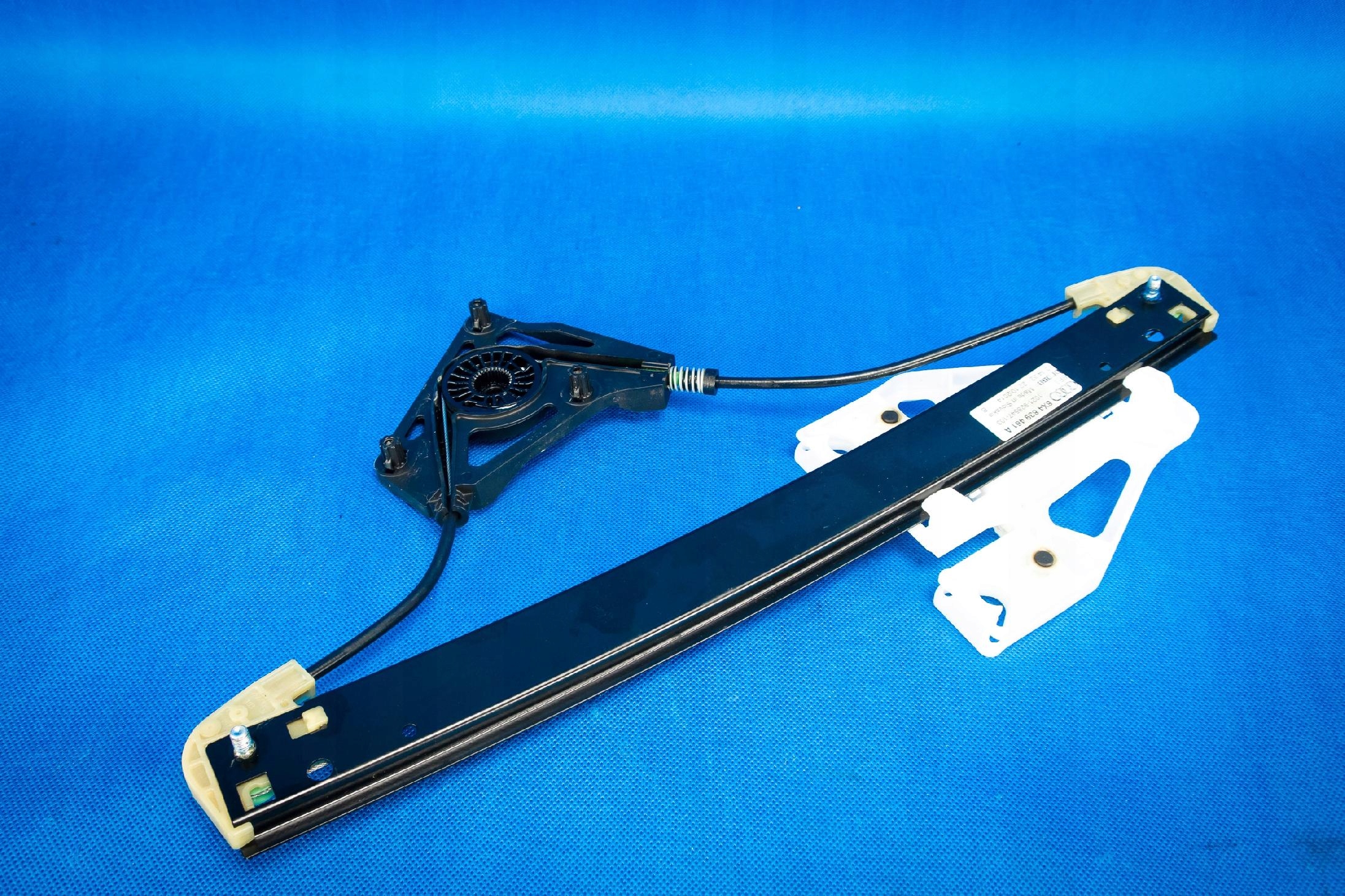 window regulator left Audi A1 8X Spb 8X4839461A