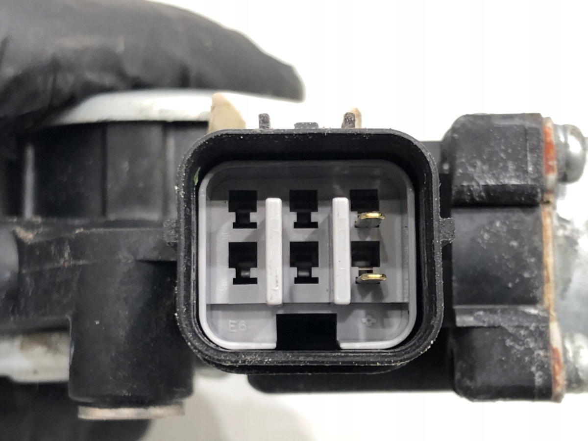 PODNOŚNIK SZYBY PRAWY PRZÓD HONDA ACCORD VII Sedan/Limuzyna 03-12 Typ samochodu Samochody osobowe