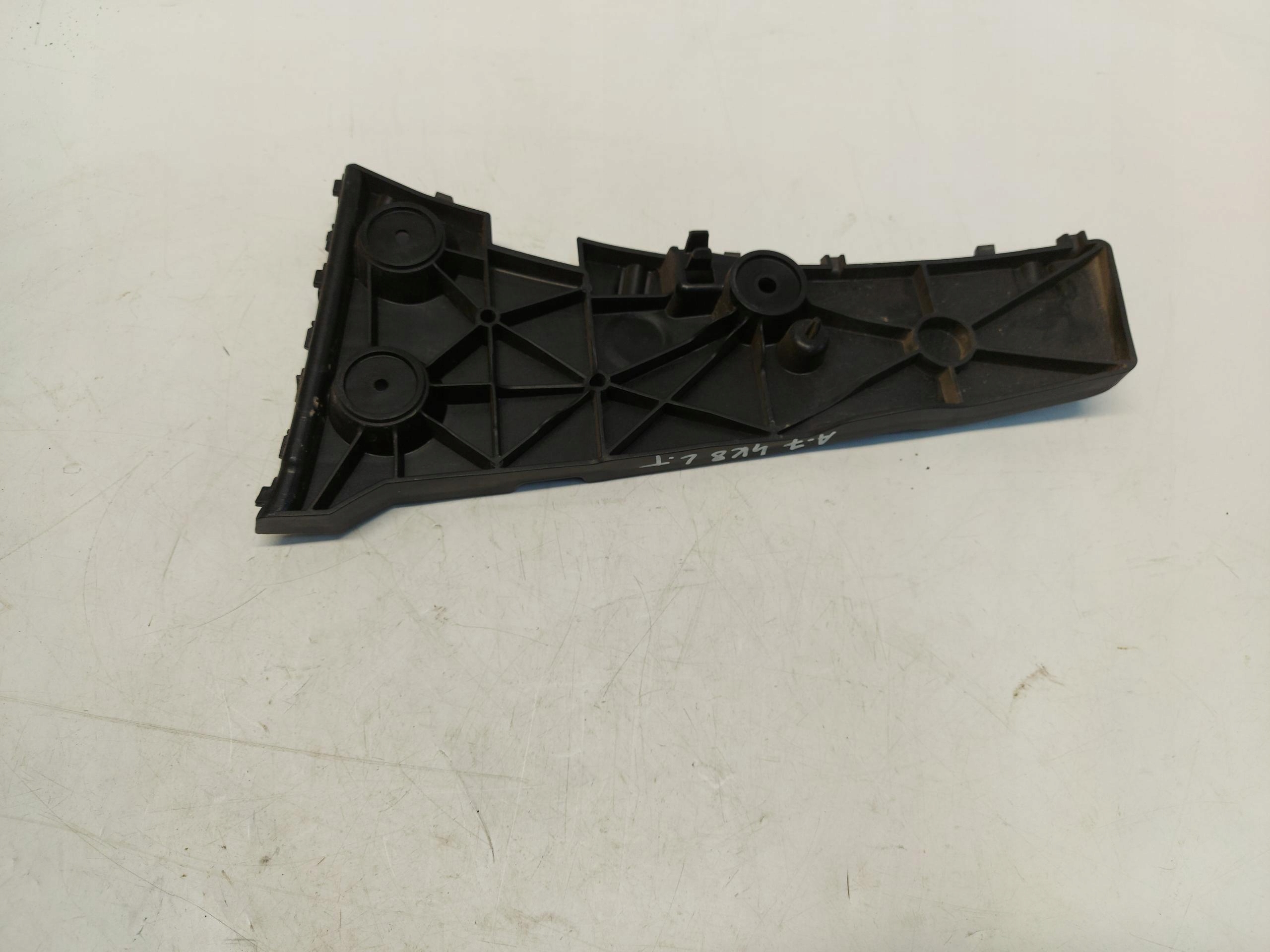 Audi A7 4K8 45 TFSI bumper bracket left rear part 4K8807453