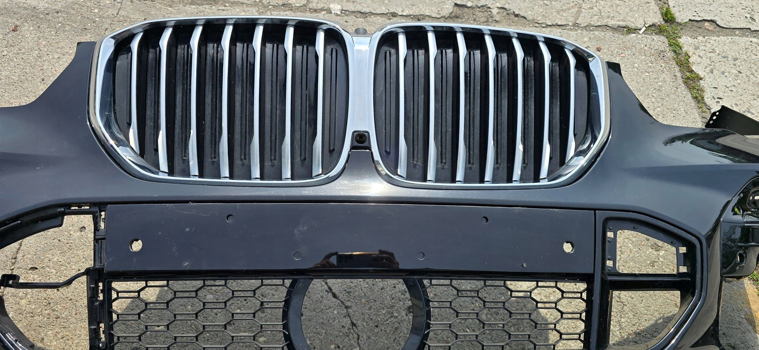 BMW X5 G05 vorne Frontstoßstange