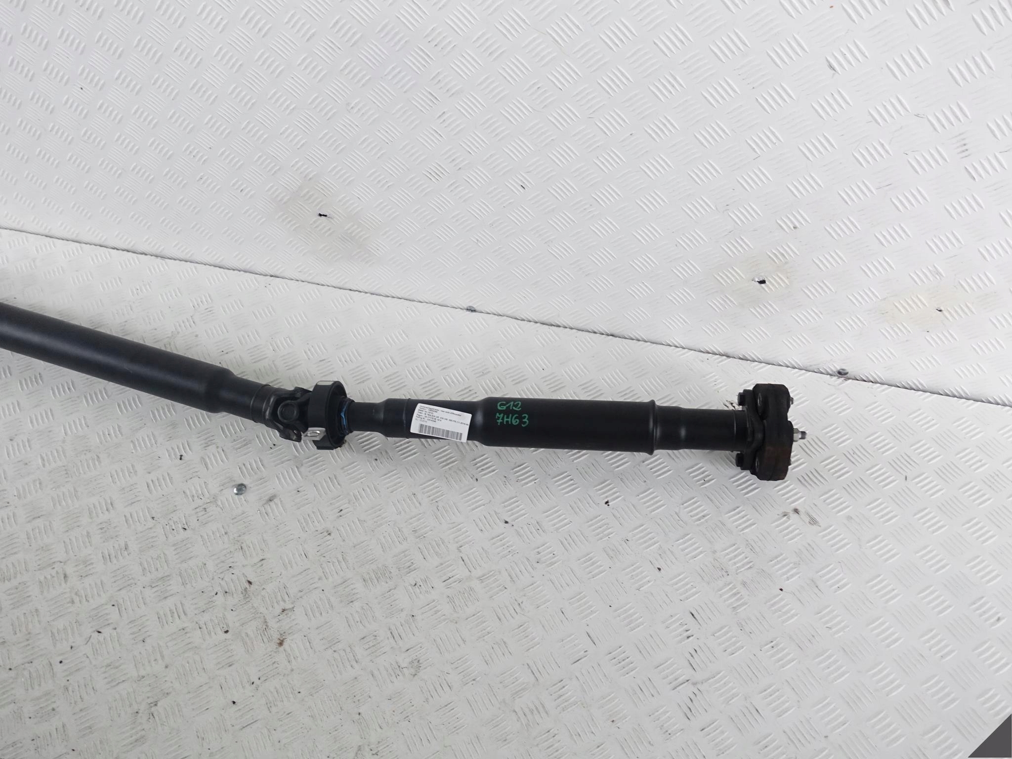 BMW 7 G12 M760iX LONG cardan rear part
