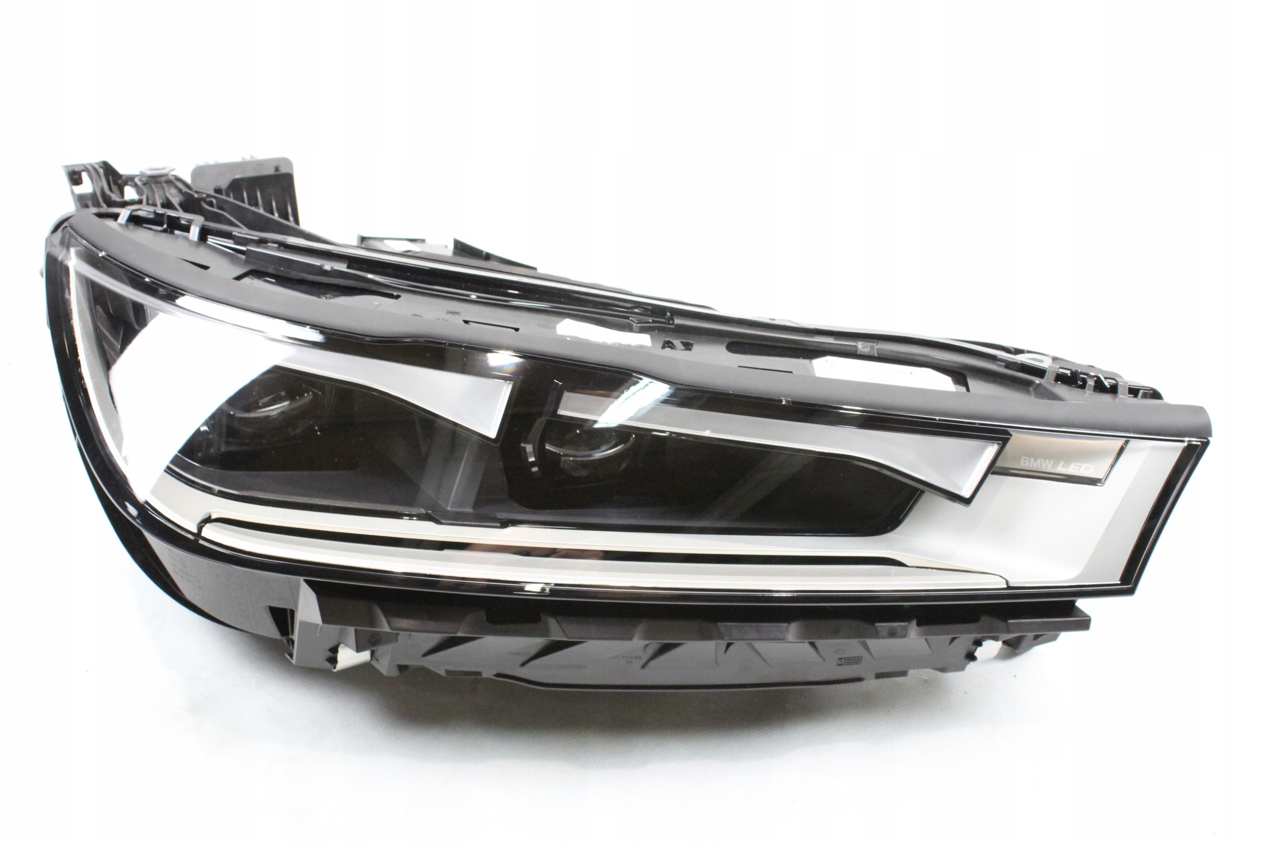 LAMPA PRZEDNIA KOMPLETNA FULL LED PRAWA BMW IX I20