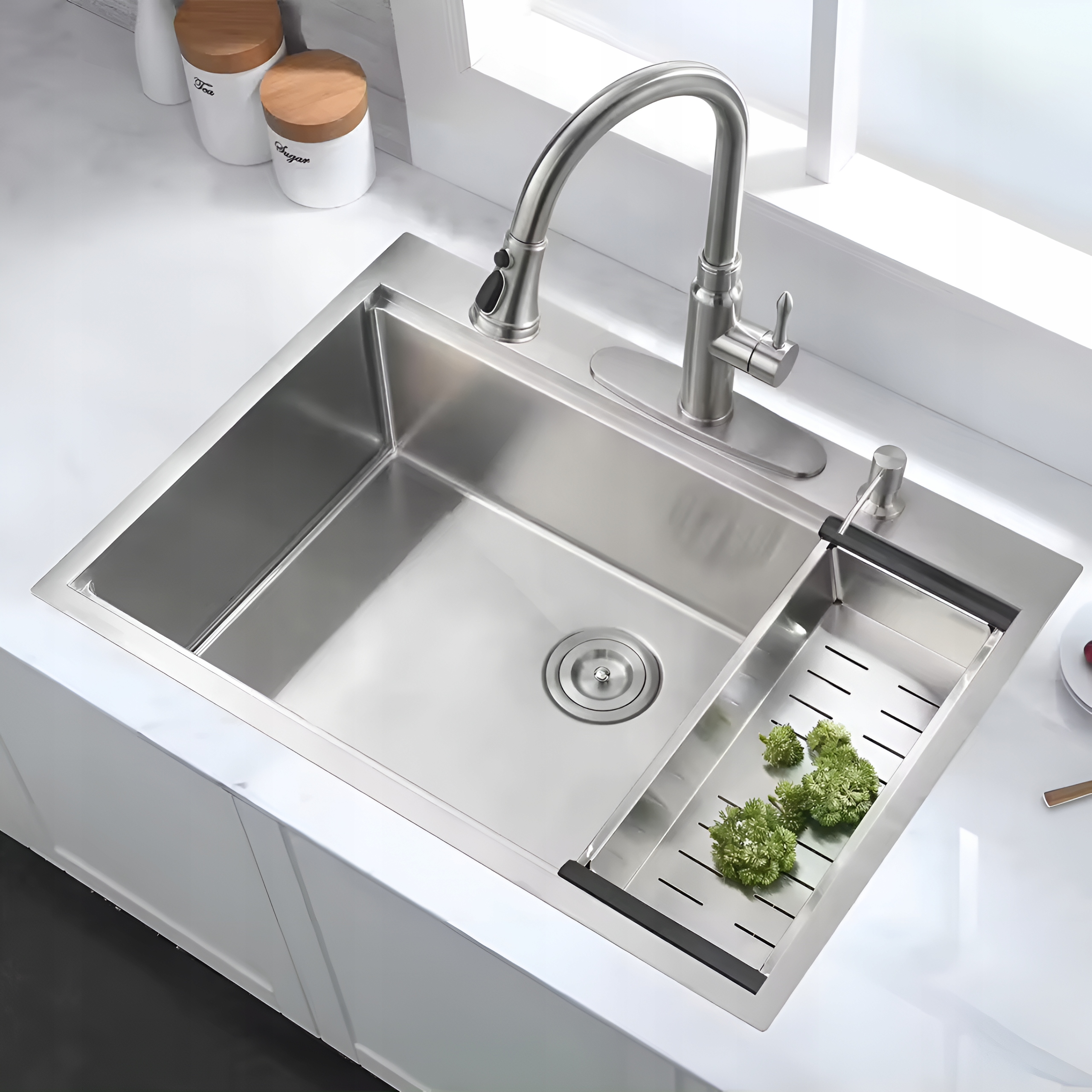 DELVANT DOZOWNIK DO MYCIA NACZYŃ PŁYNU MYDŁA ZLEWOZMYWAKA DO ZLEWU CHROM Marka inna