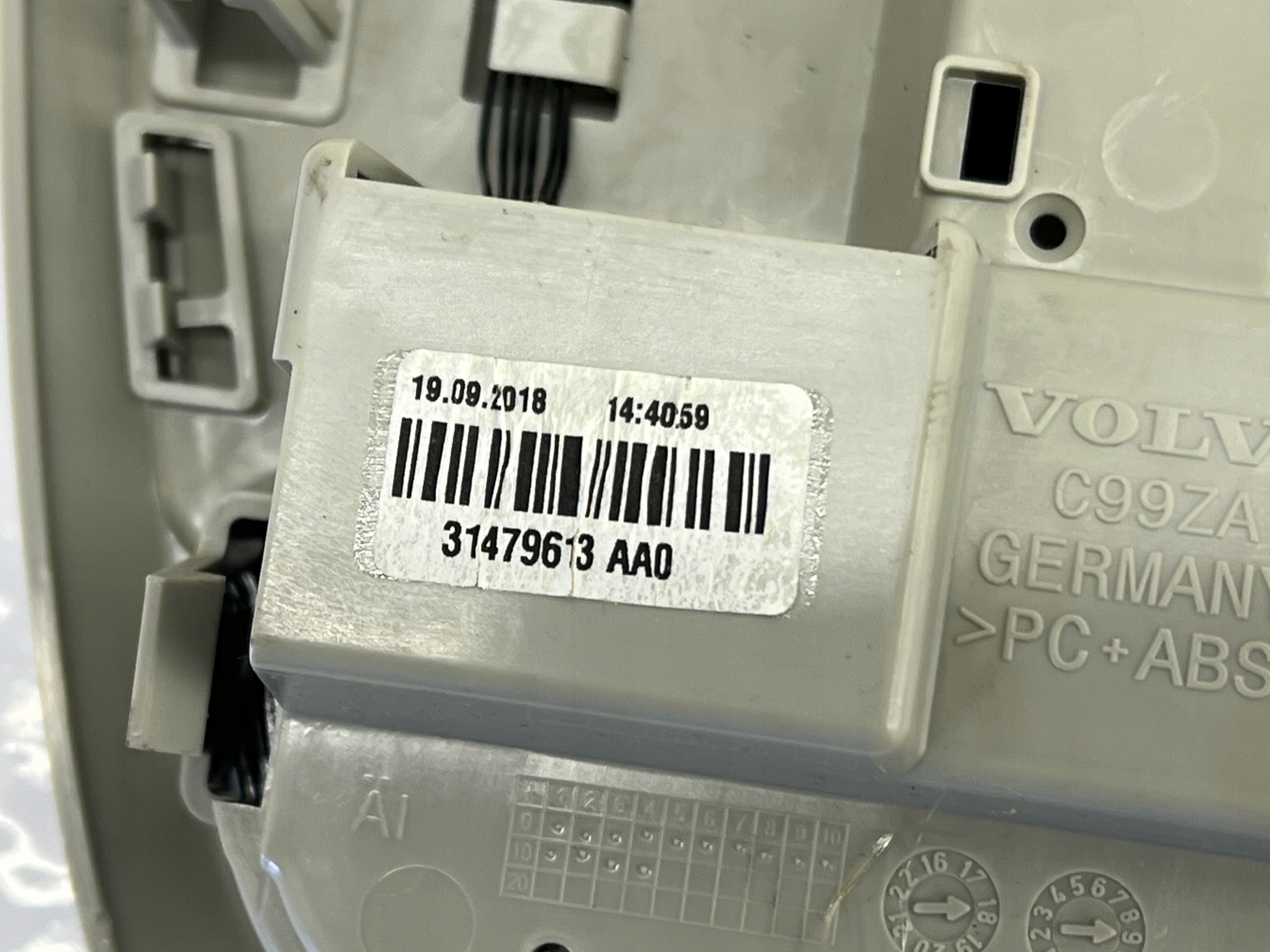 light lighting of the interior front 31479613 VOLVO V60 2 II 18-21
