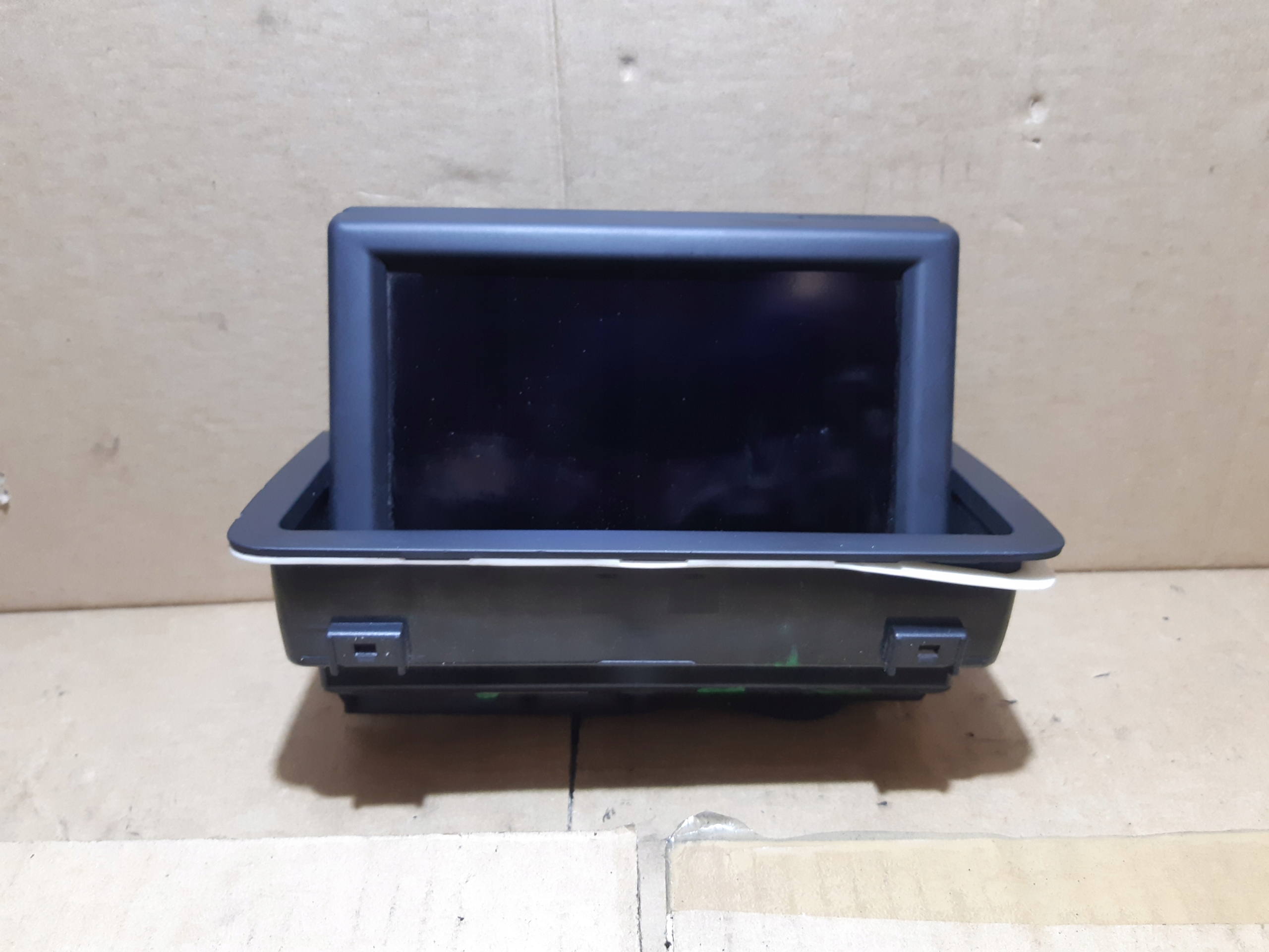 AUDI A1 8X Display LCD 8X0857273B