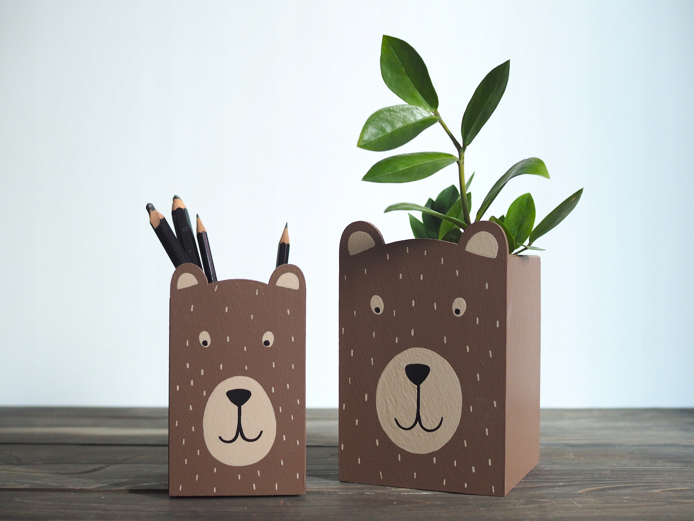 nádoba na náčiní pastelky medvídek malý