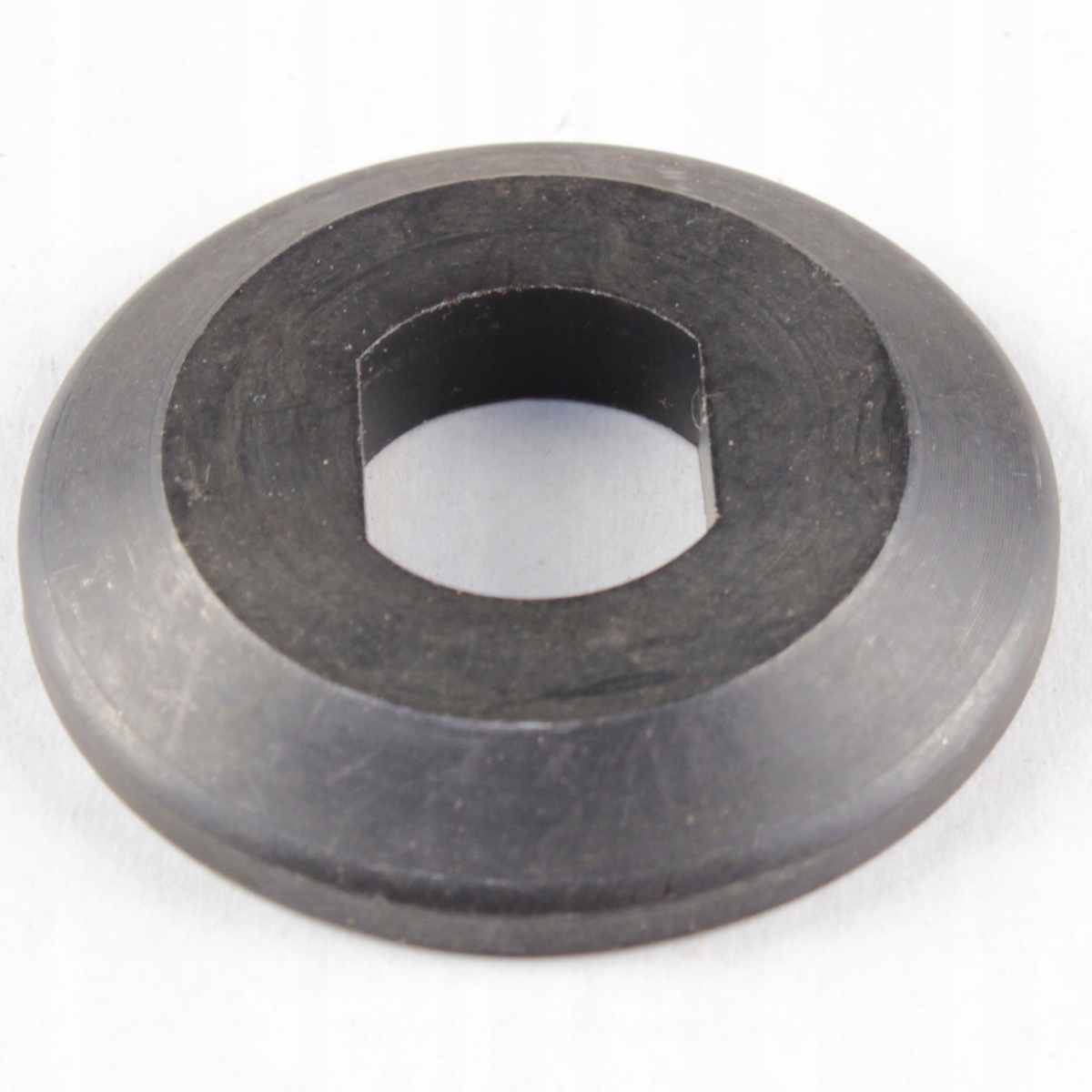 

Nakrętka zewnętrzna Pilarka tarczowa Makita 5704R