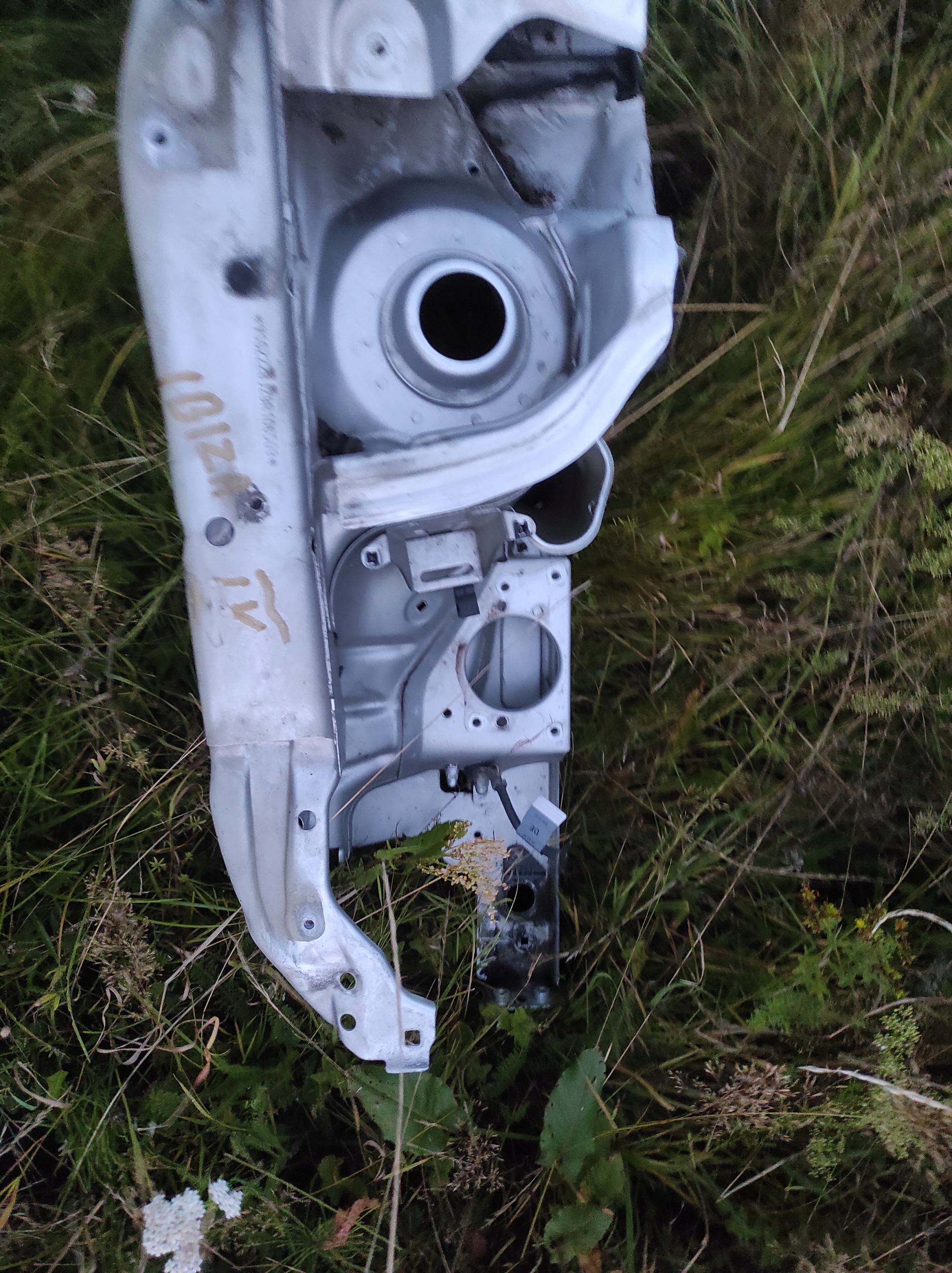 quarter pillar right SEAT IBIZA 4