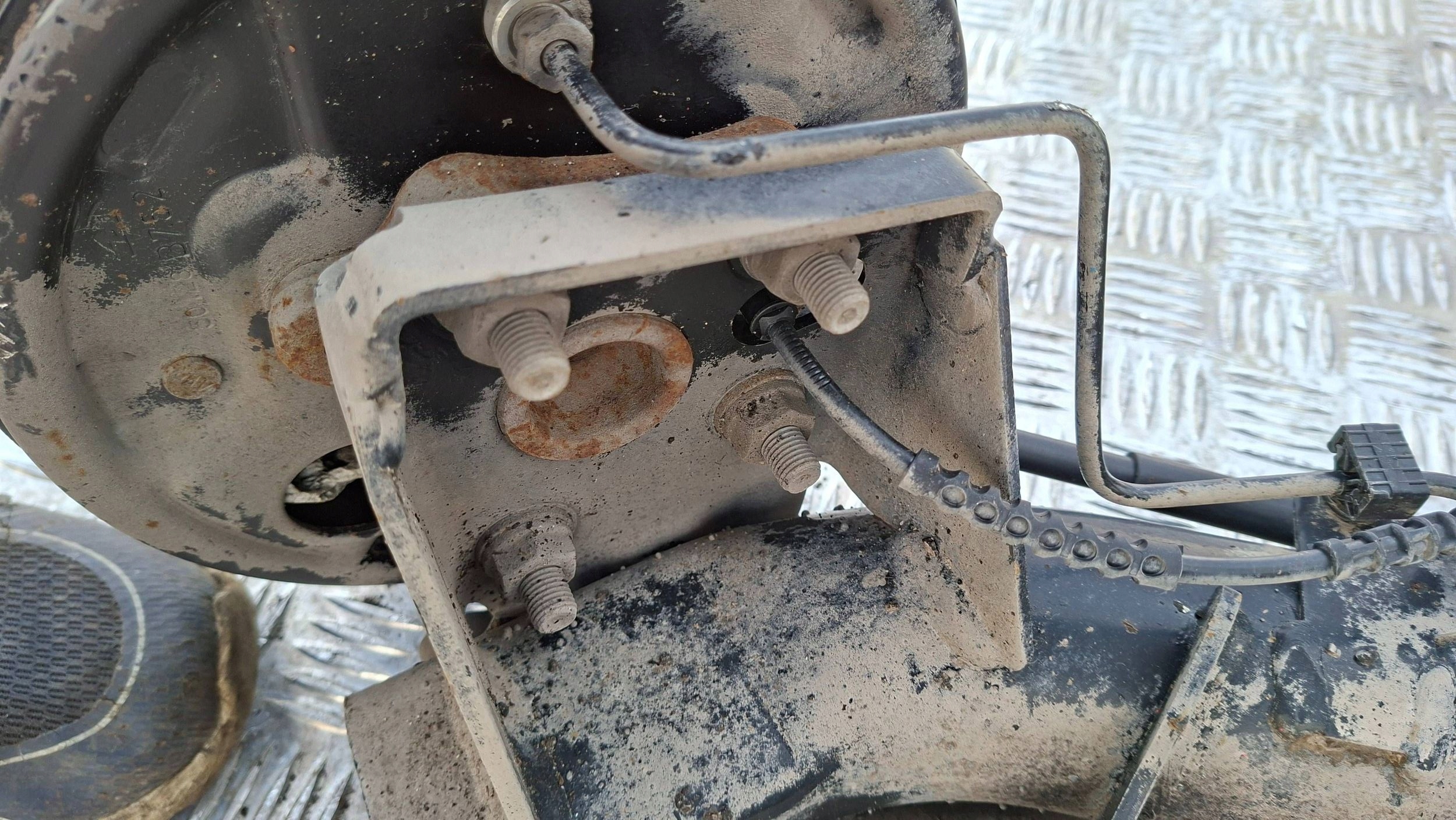 axis rear part FIAT PANDA II 2003