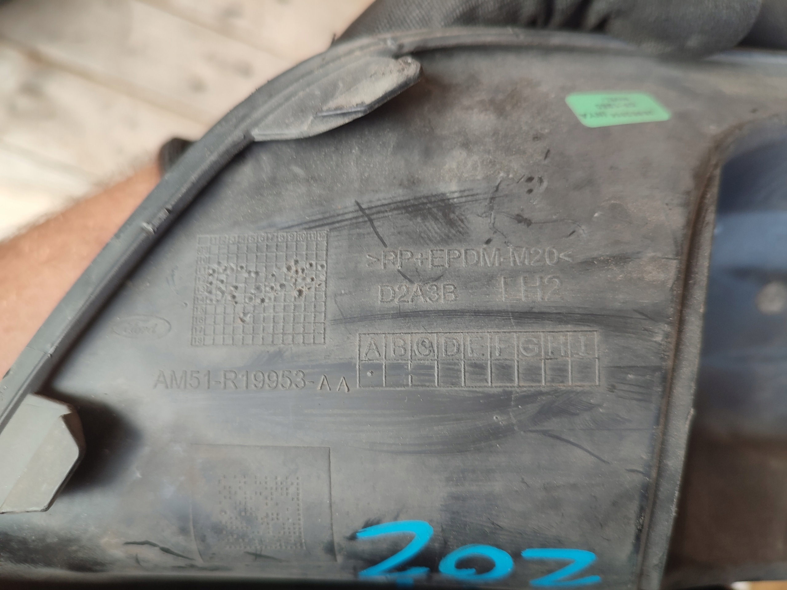 mřížka nárazníku mlhovky levá FORD C-MAX MK2 AM51-R19953-AA