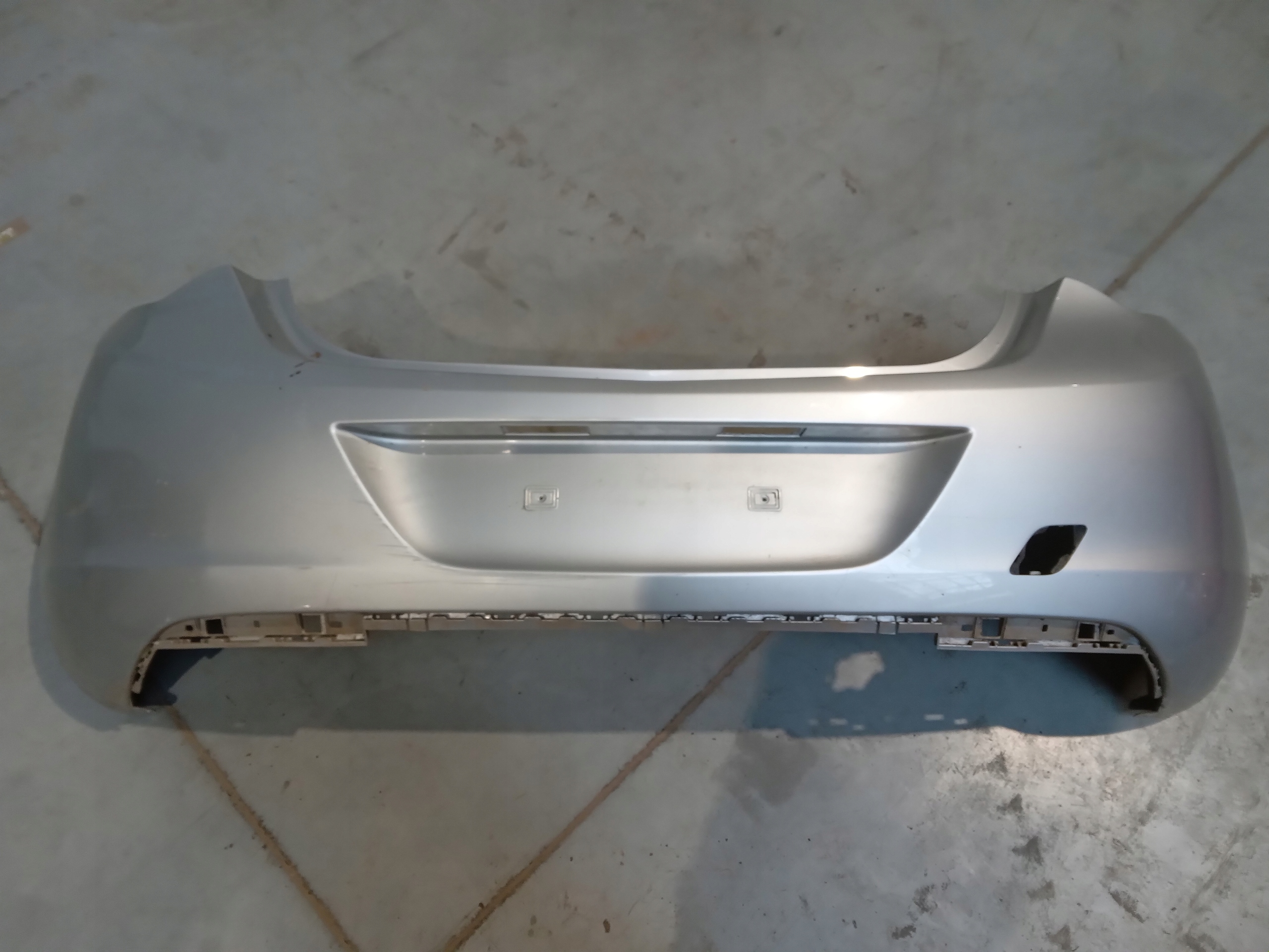 13266587 OPEL ASTRA IV J ZDERZAK TYŁ