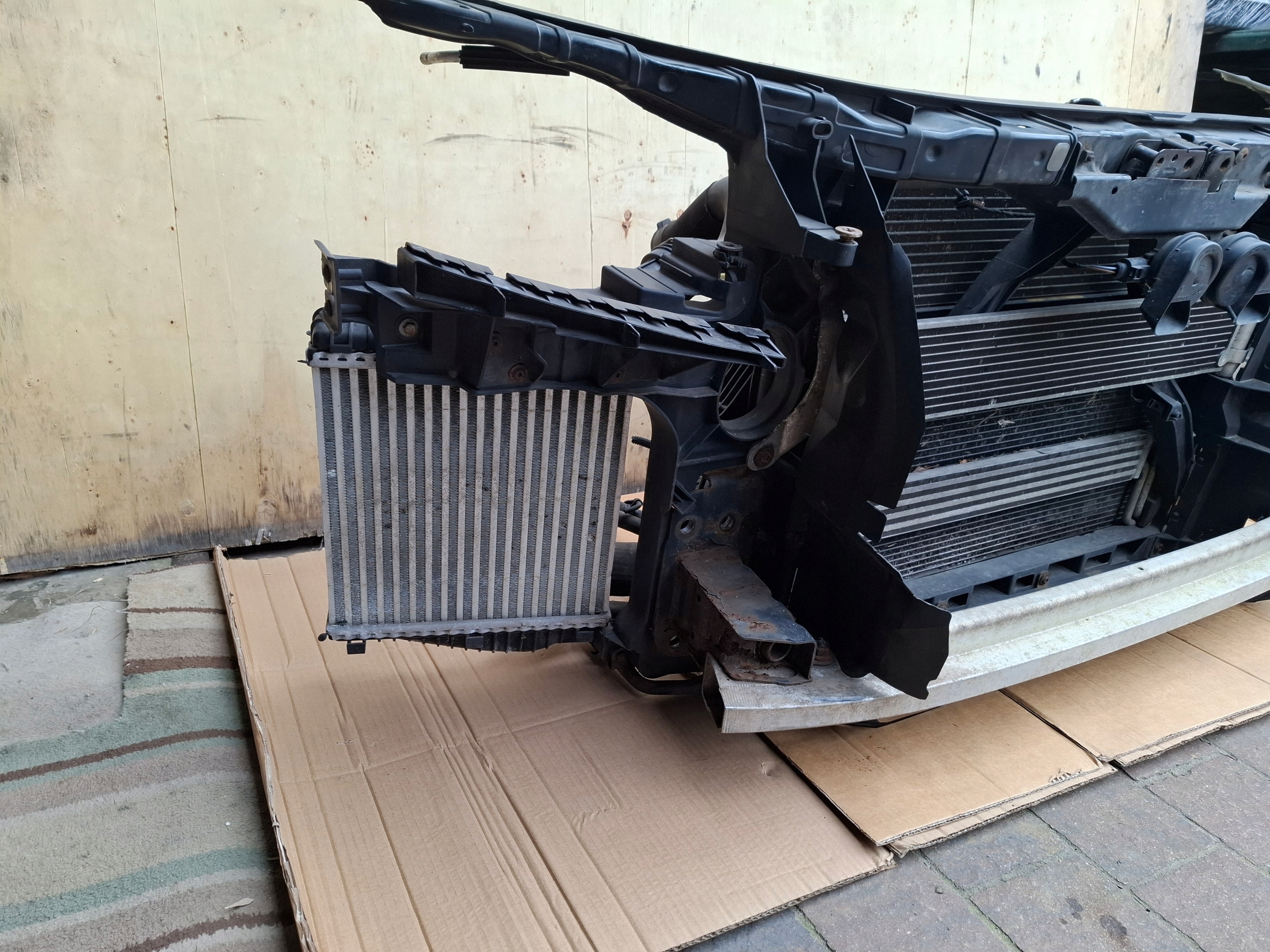 support panel for radiators AUDI Q7 4L 3.0 TDI 06r complete